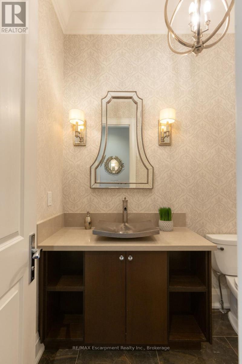 21 Lambert Common, Oakville, Ontario  L6K 0H6 - Photo 23 - W12360522