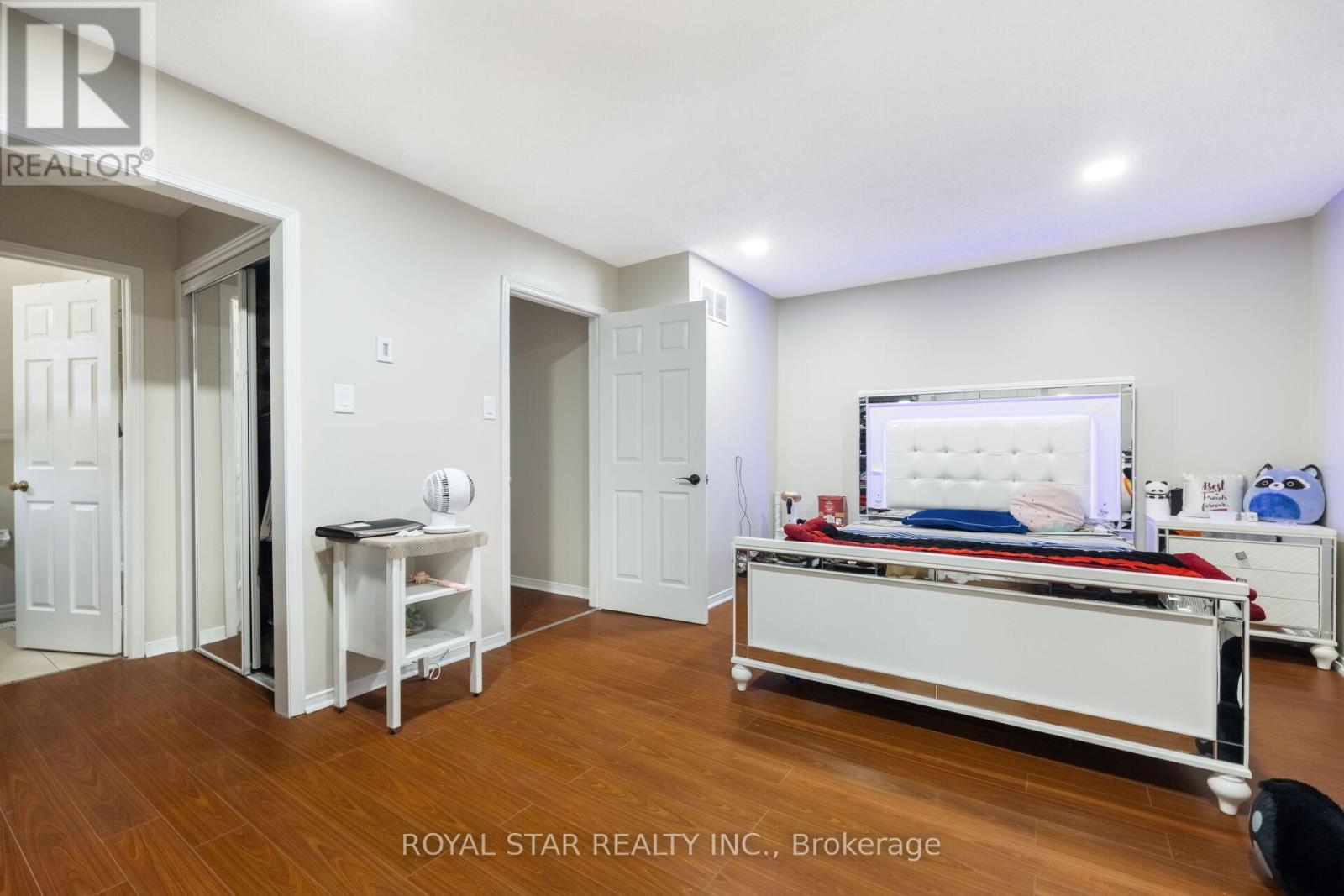 137 Ecclestone Drive, Brampton (Brampton West), Ontario  L6X 3P7 - Photo 21 - W12485580