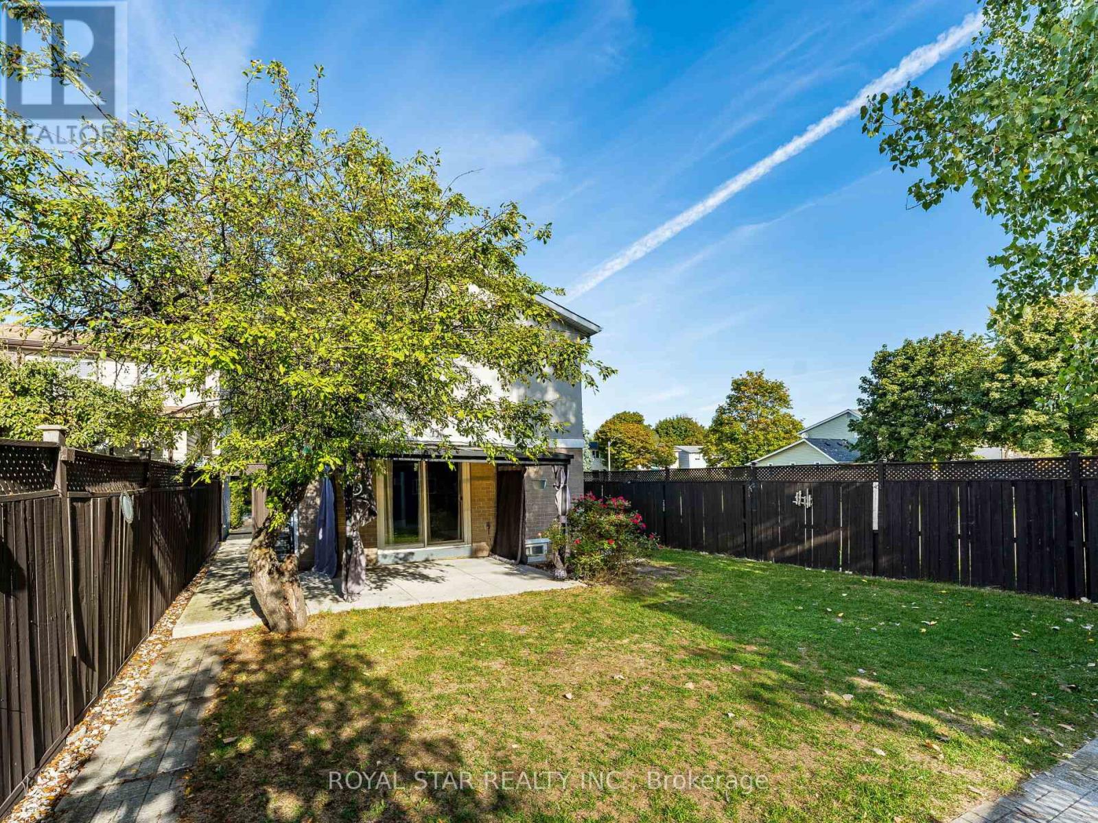 1 Gold Finch Court, Brampton, Ontario  L6S 2K7 - Photo 42 - W12436656