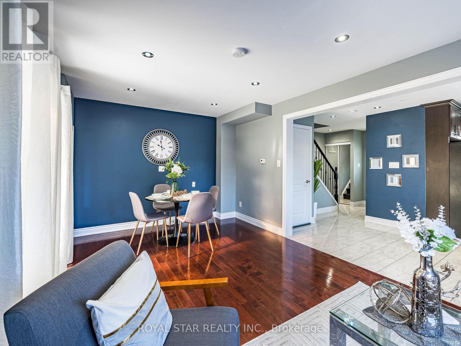 1 Gold Finch Court, Brampton, Ontario  L6S 2K7 - Photo 10 - W12436656