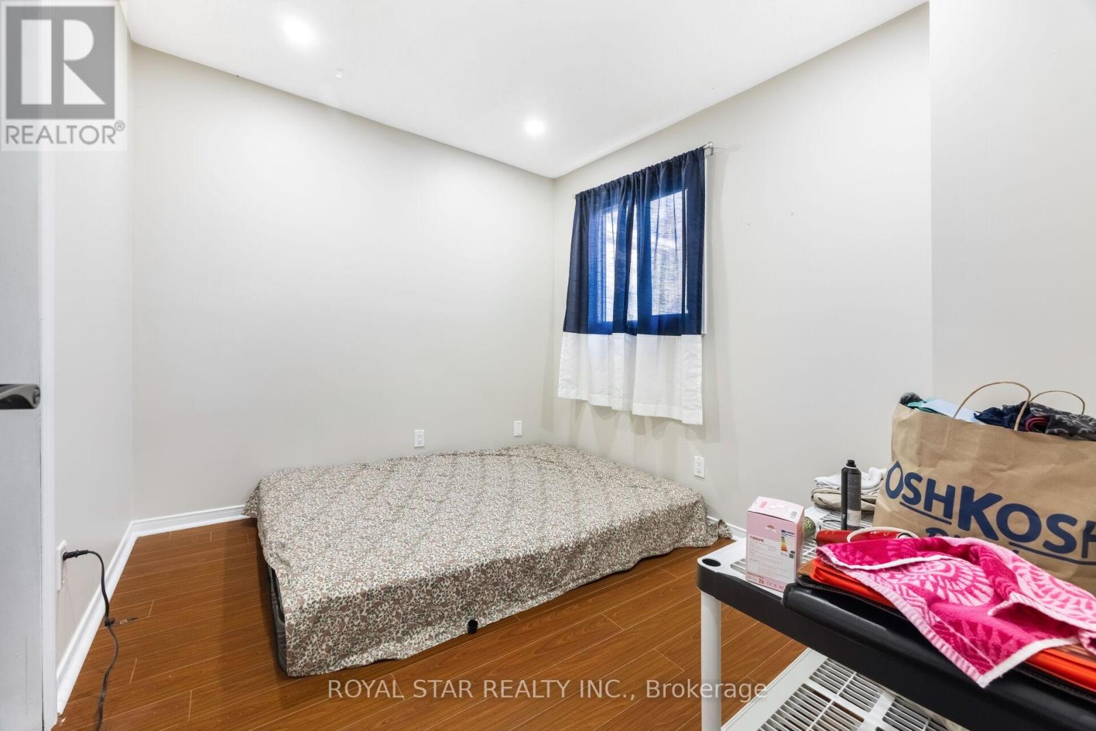 137 Ecclestone Drive, Brampton (Brampton West), Ontario  L6X 3P7 - Photo 26 - W12485580