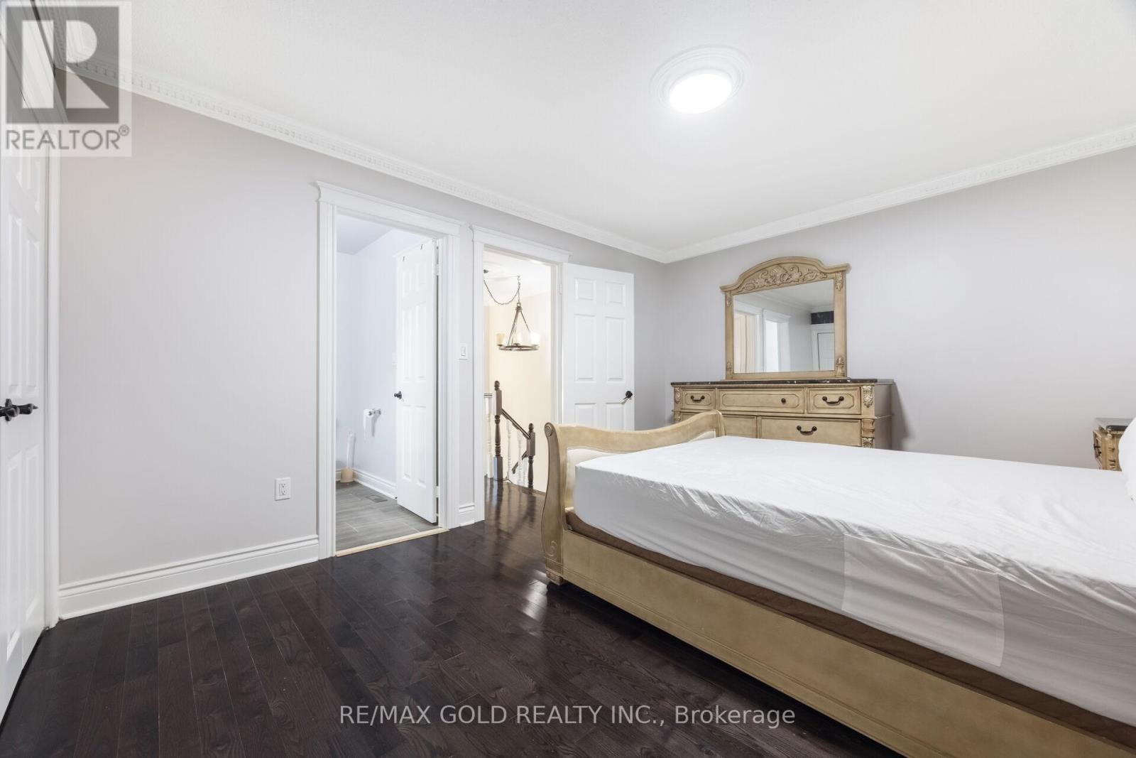 63 Mount Fuji Crescent, Brampton (Sandringham-Wellington), Ontario  L6R 2L5 - Photo 22 - W12487004