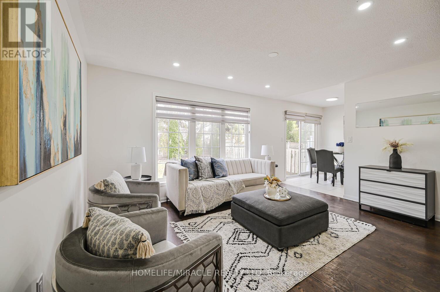 58 Sweetwood Circle, Brampton, Ontario  L7A 2X7 - Photo 13 - W12487319