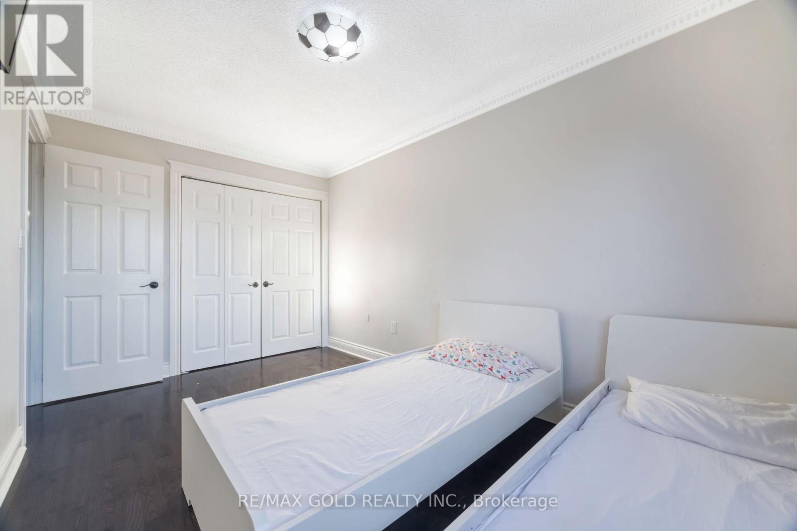 63 Mount Fuji Crescent, Brampton (Sandringham-Wellington), Ontario  L6R 2L5 - Photo 31 - W12487004