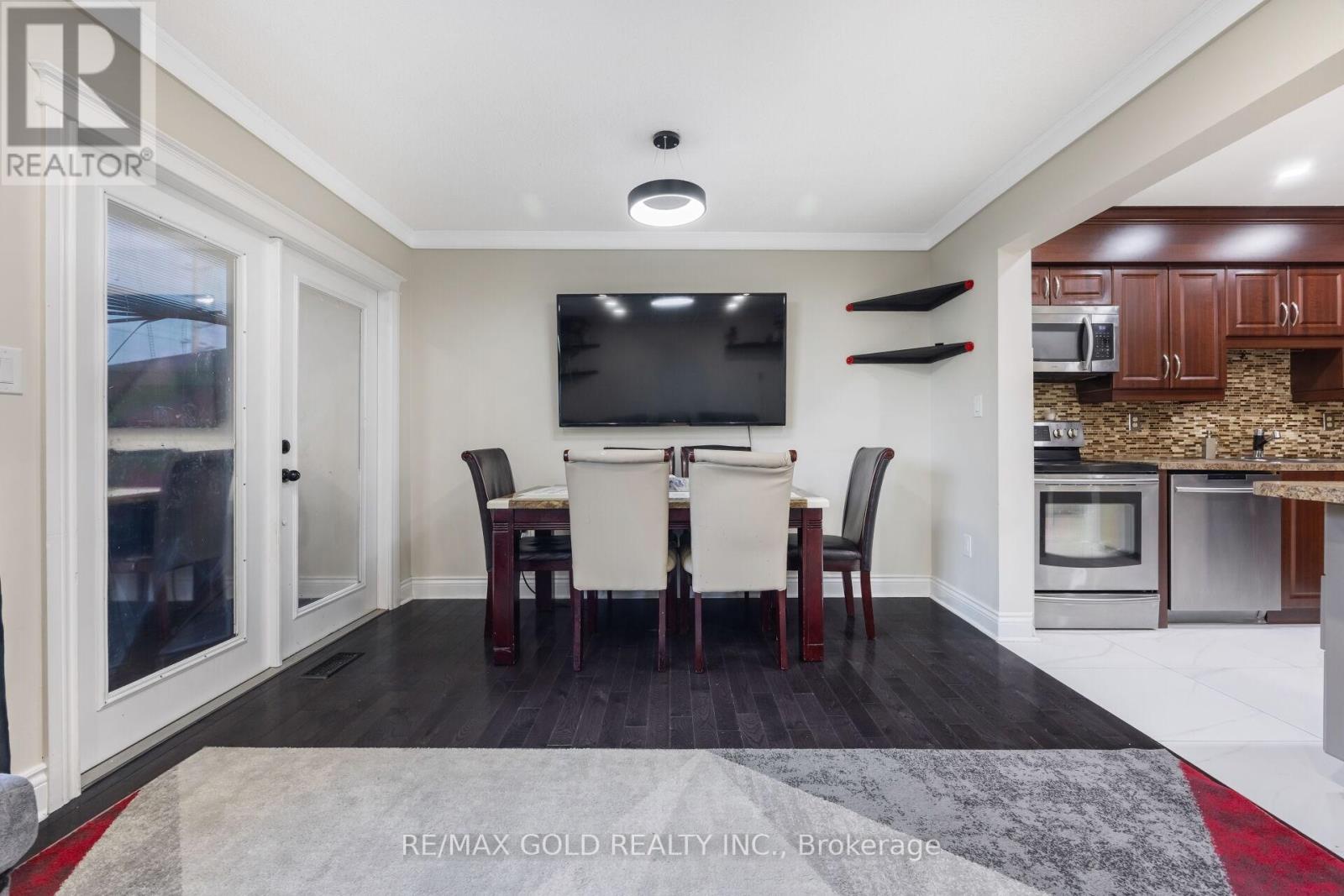 63 Mount Fuji Crescent, Brampton (Sandringham-Wellington), Ontario  L6R 2L5 - Photo 13 - W12487004