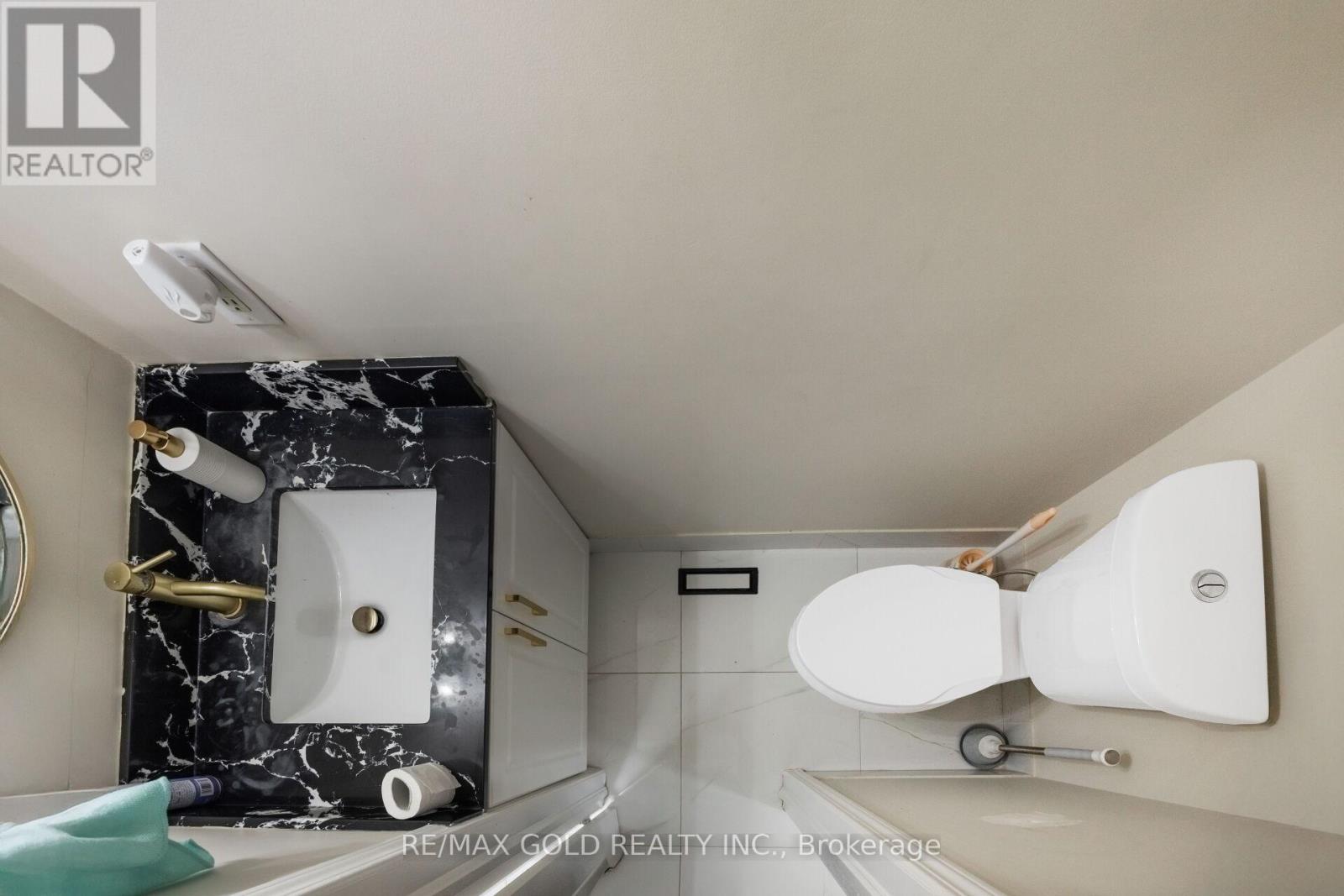 63 Mount Fuji Crescent, Brampton (Sandringham-Wellington), Ontario  L6R 2L5 - Photo 20 - W12487004