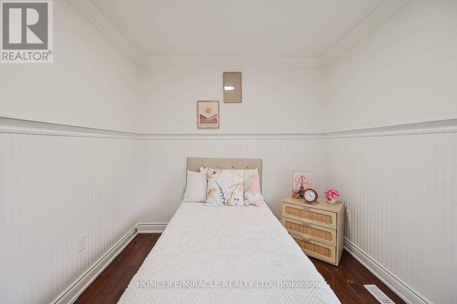 58 Sweetwood Circle, Brampton, Ontario  L7A 2X7 - Photo 36 - W12487319