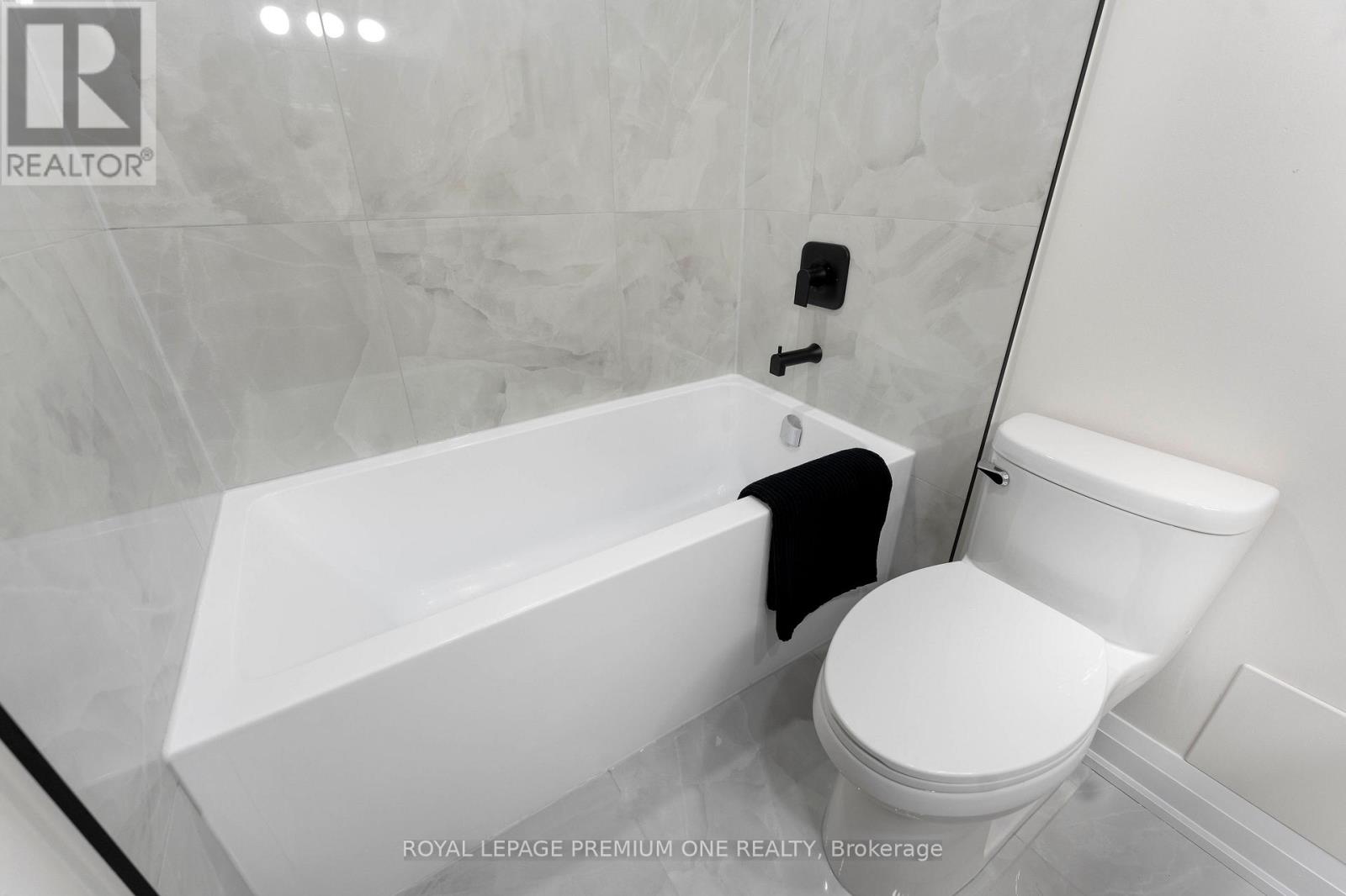 608 - 60 Southport Street, Toronto, Ontario  M6S 3N4 - Photo 24 - W12487536