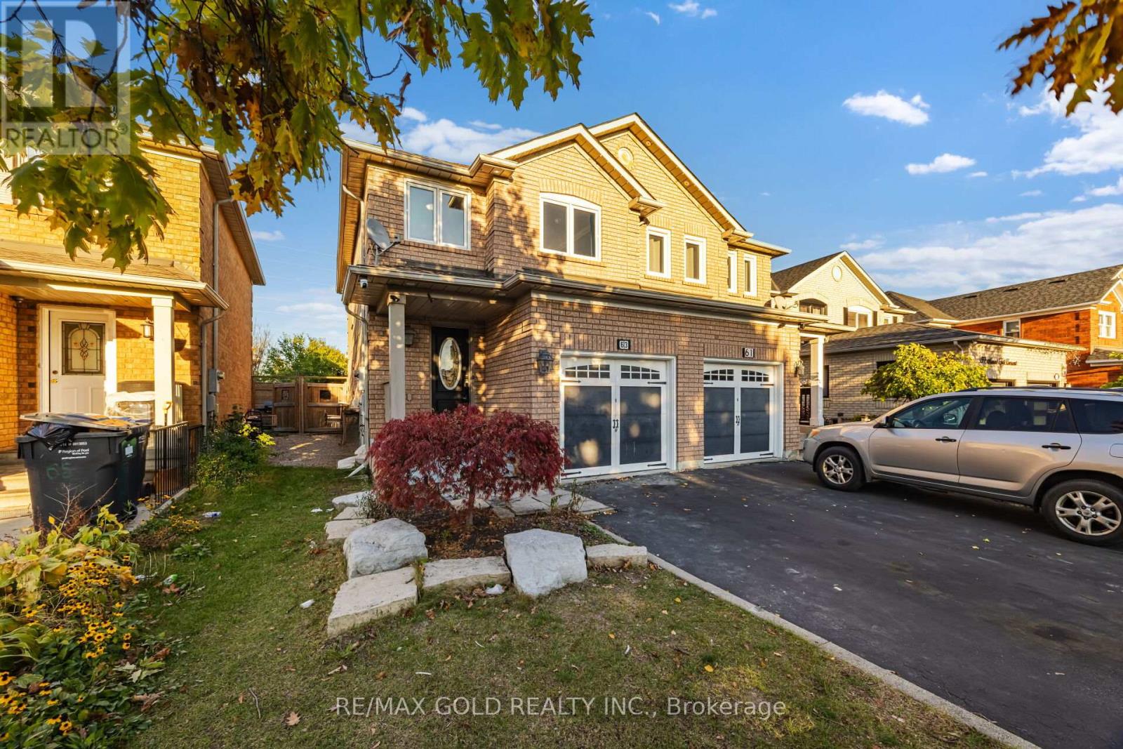 63 Mount Fuji Crescent, Brampton (Sandringham-Wellington), Ontario  L6R 2L5 - Photo 4 - W12487004