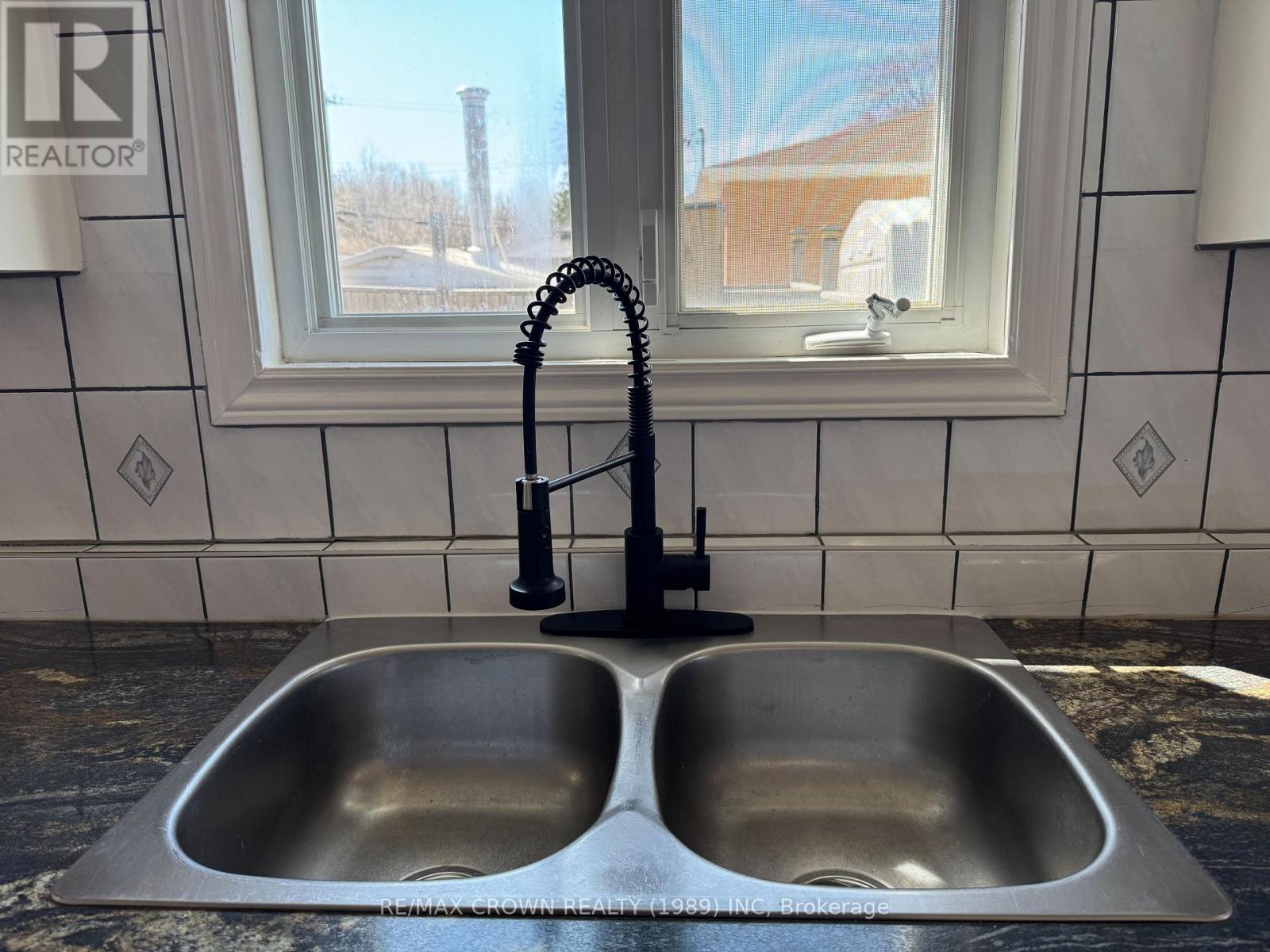 27 Ottawa Street, Kapuskasing, Ontario  P5N 1Y6 - Photo 12 - T12487142