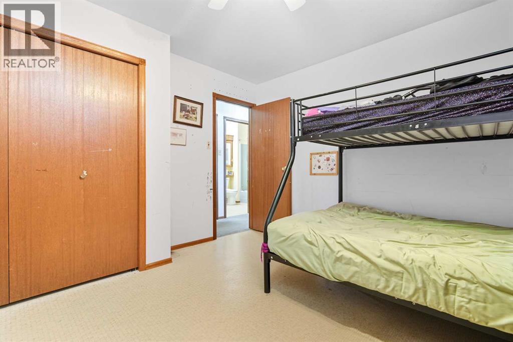 3853, 51 Avenue Close, Ponoka, Alberta  T4J 1C7 - Photo 8 - A2255610