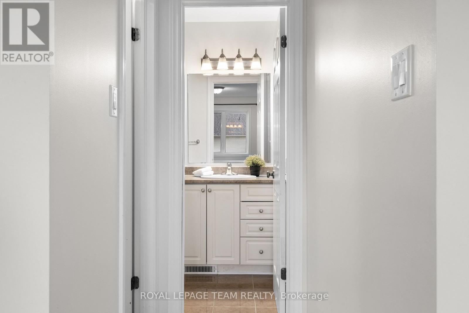 687 Paul Metivier Drive, Ottawa, Ontario  K2J 2T4 - Photo 25 - X12462871