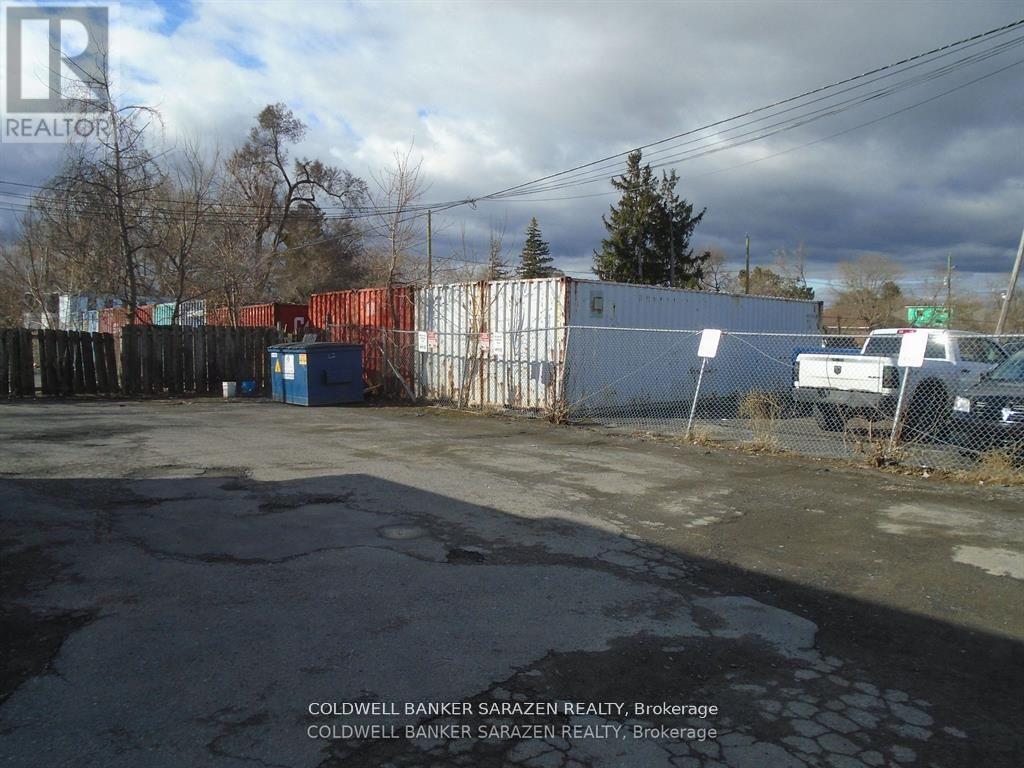 908-912 St. Laurent Boulevard N, Ottawa, Ontario  K1K 3B3 - Photo 16 - X12485879