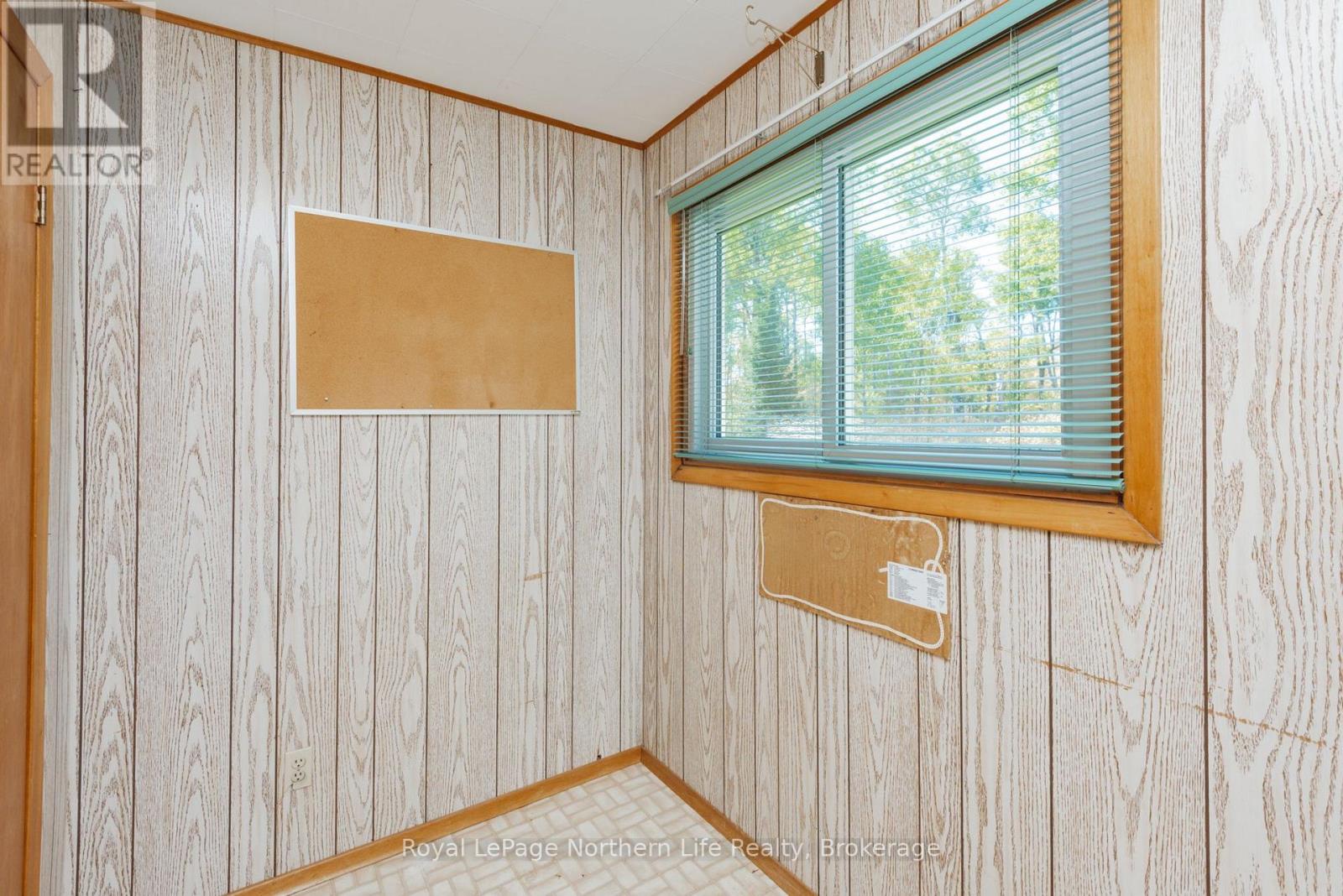 92 Highway 94, East Ferris, Ontario  P0H 1K0 - Photo 26 - X12436514