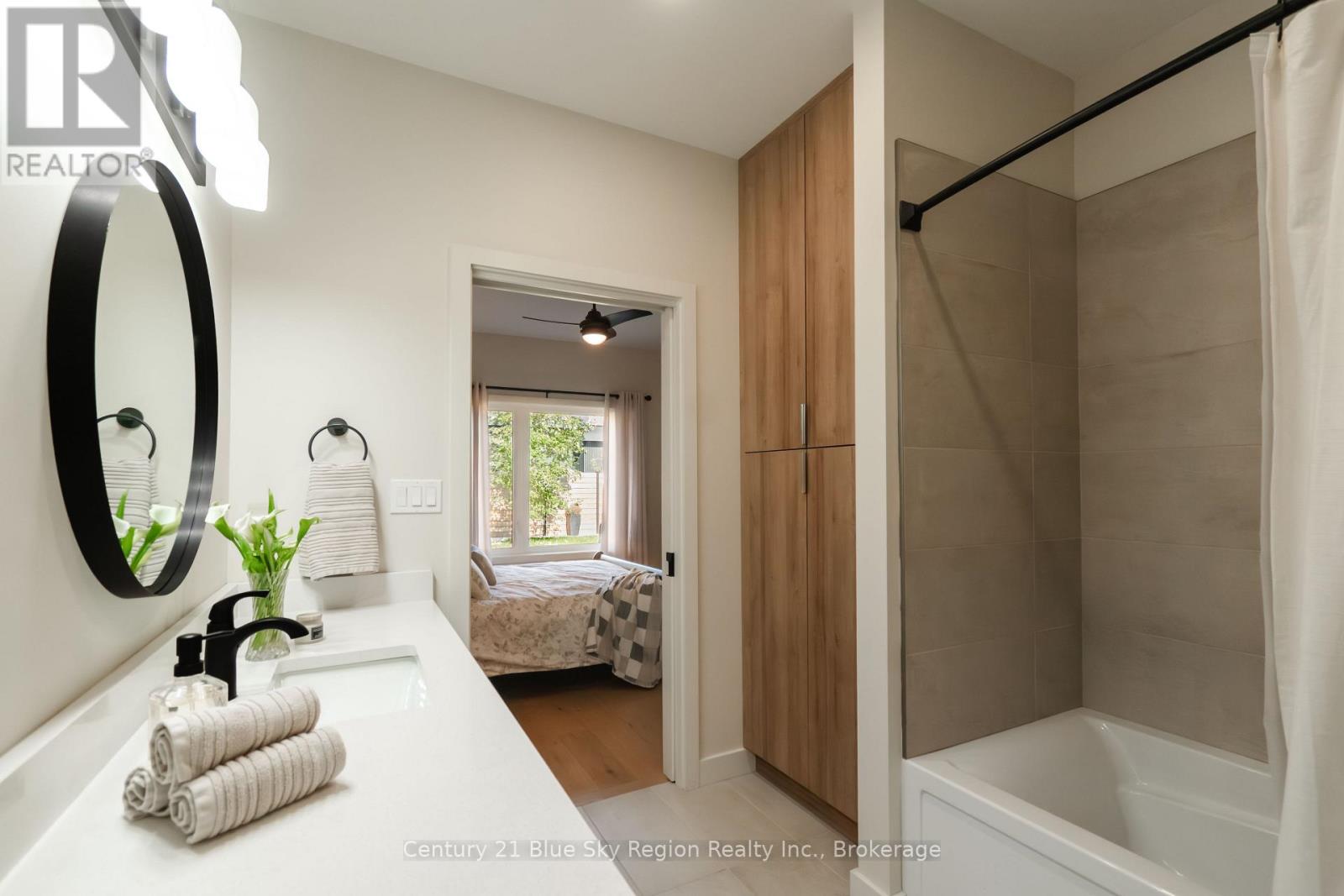 160 Sugarbush Street, North Bay, Ontario  P1C 1M8 - Photo 12 - X12442342