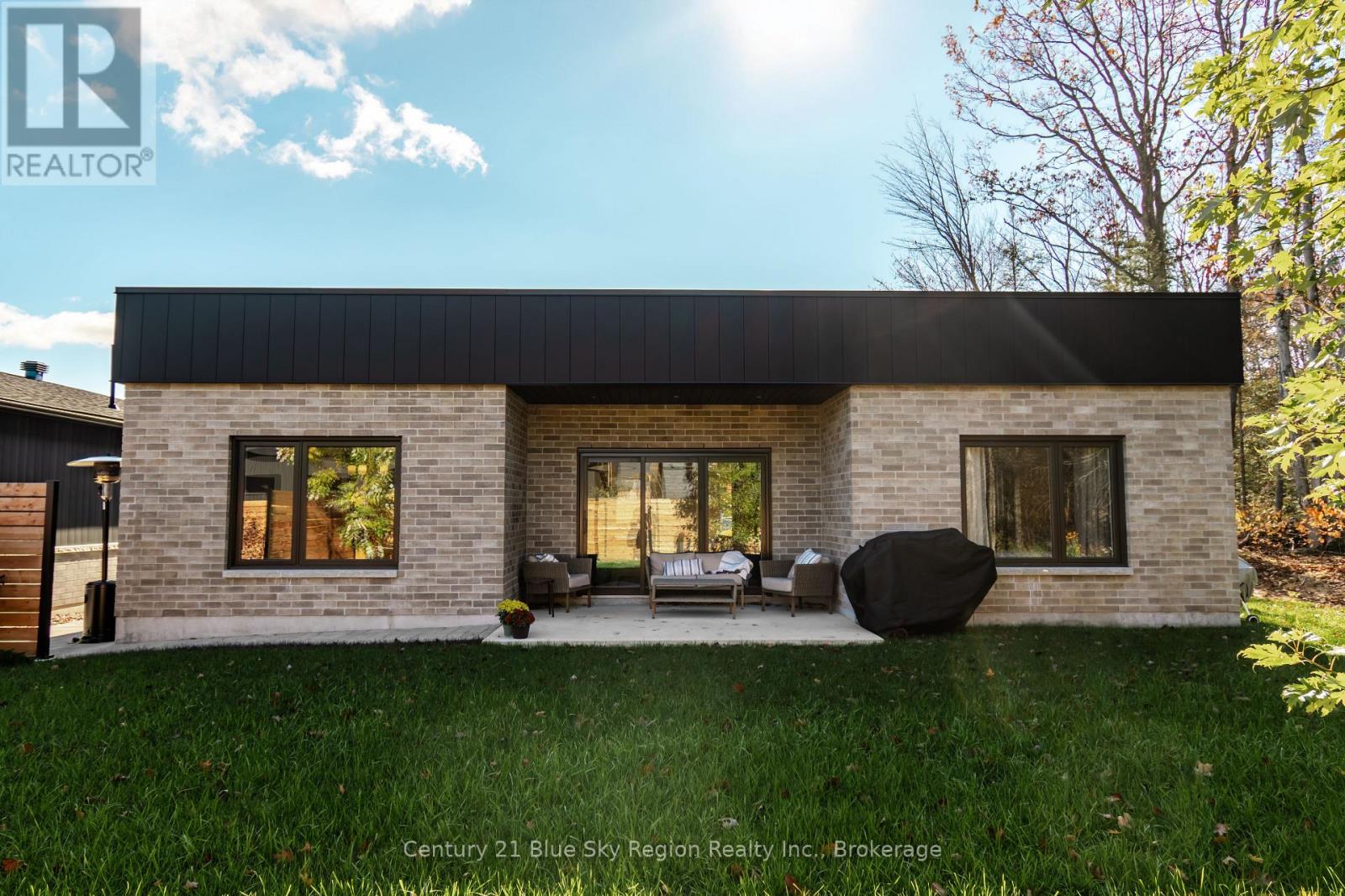 160 Sugarbush Street, North Bay, Ontario  P1C 1M8 - Photo 35 - X12442342