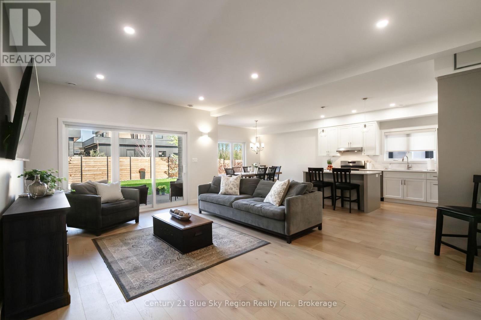 160 Sugarbush Street, North Bay, Ontario  P1C 1M8 - Photo 29 - X12442342