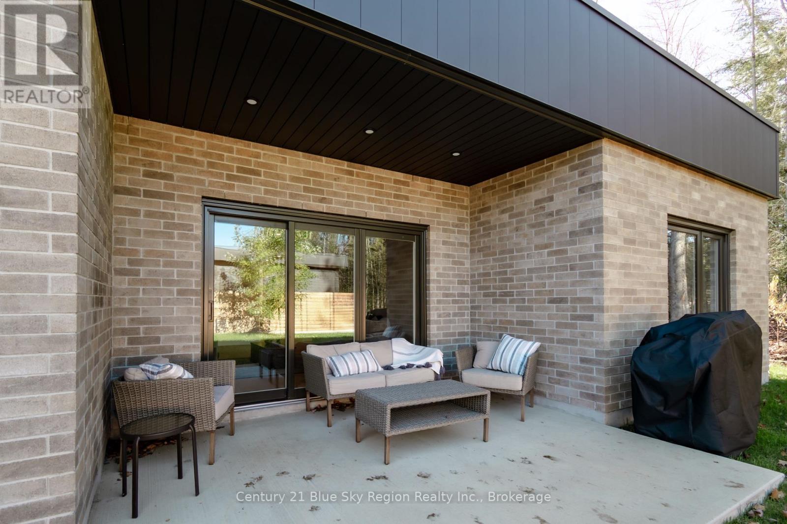 160 Sugarbush Street, North Bay, Ontario  P1C 1M8 - Photo 38 - X12442342