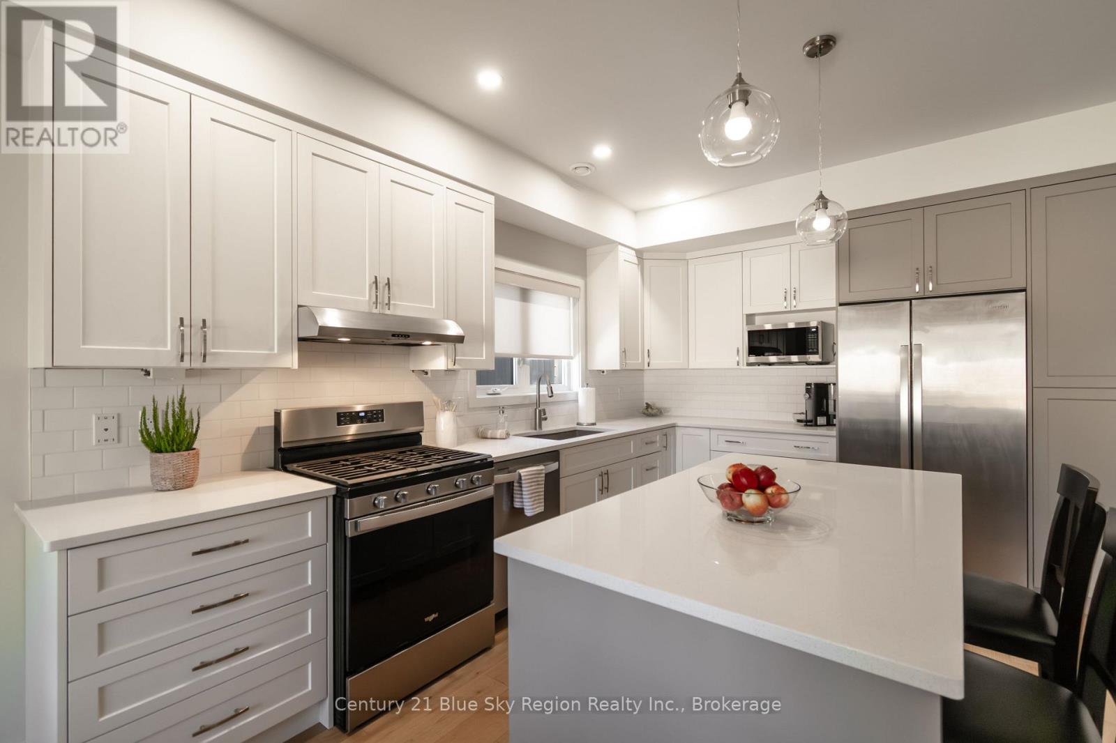 160 Sugarbush Street, North Bay, Ontario  P1C 1M8 - Photo 22 - X12442342