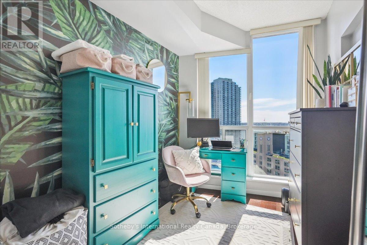 1804 - 218 Queens Quay W, Toronto, Ontario M5J 2Y6 - Photo 26 - C12488196