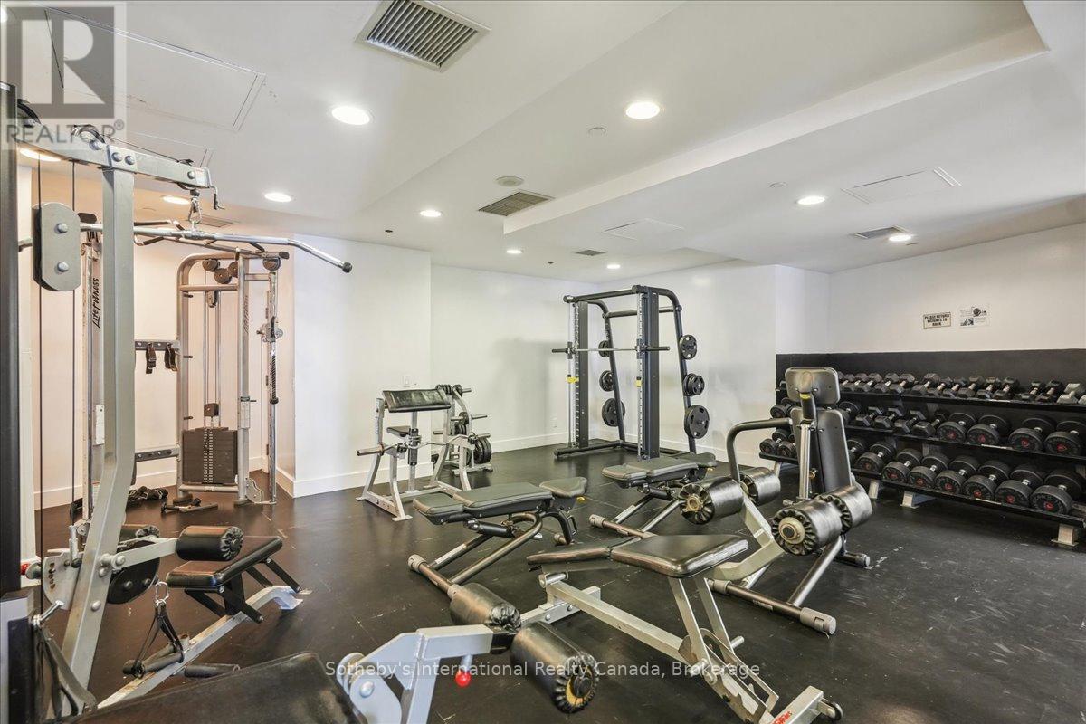 1804 - 218 Queens Quay W, Toronto, Ontario M5J 2Y6 - Photo 39 - C12488196