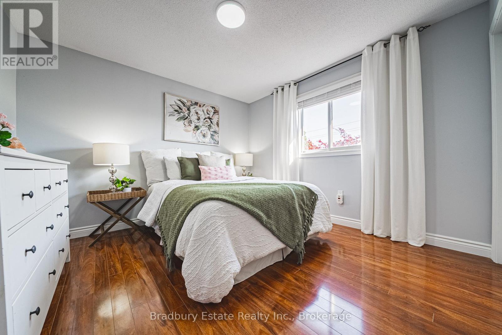 176 Highland Road W, Hamilton, Ontario  L8J 2S6 - Photo 22 - X12488718