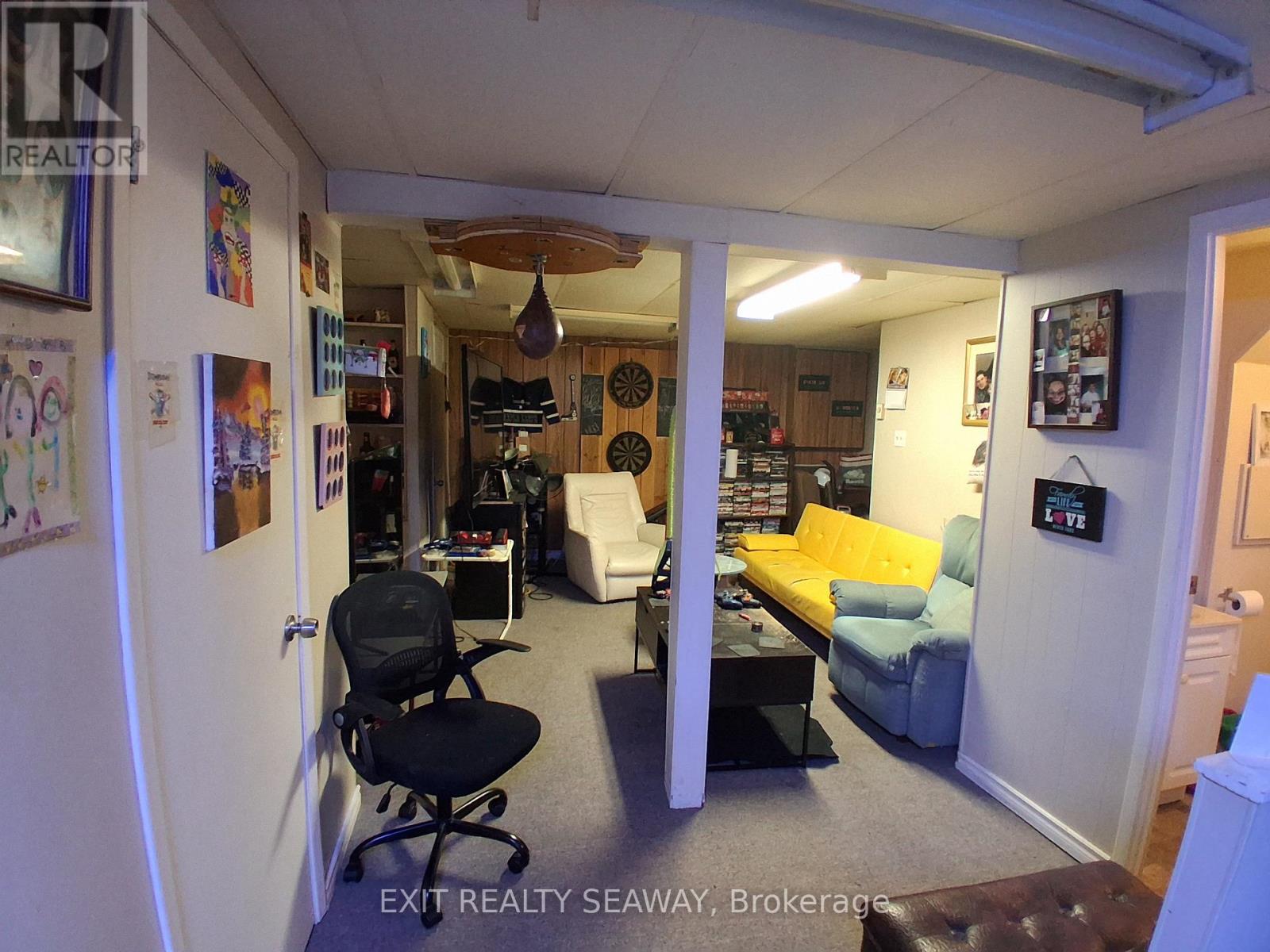 3337 Cadeb Avenue, Cornwall, Ontario K6K 1H9 - Photo 9 - X12488392