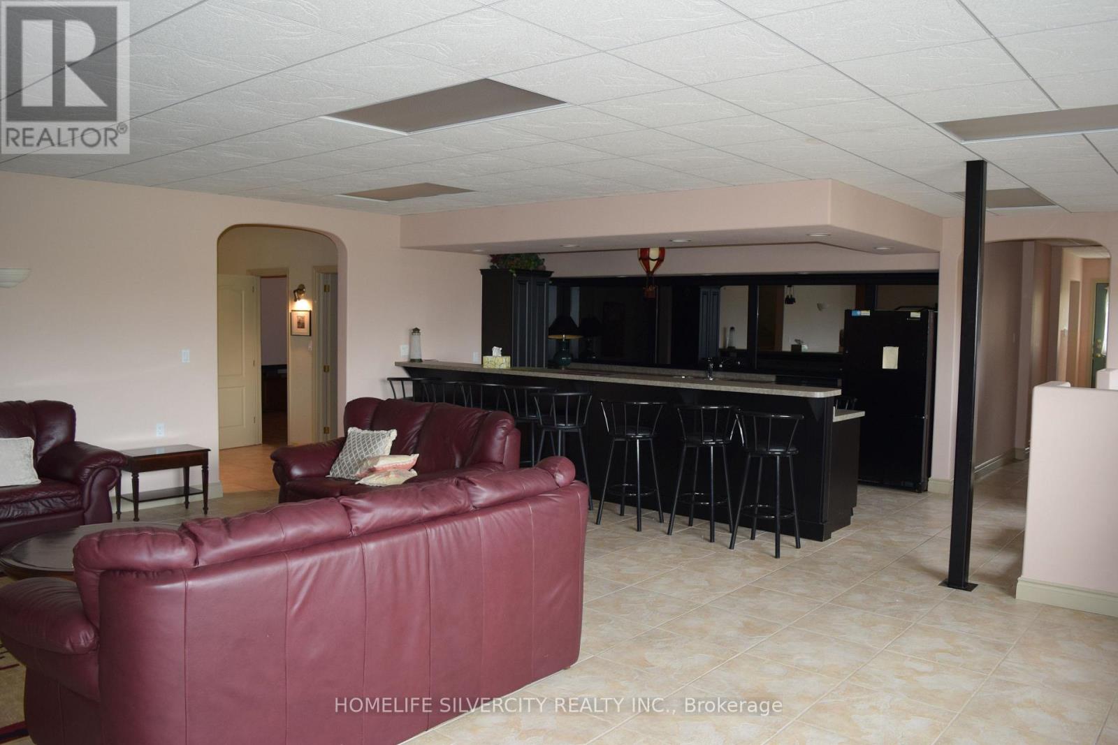 21000 Admiral Drive, Lakeshore, Ontario  N0P 2L0 - Photo 29 - X12429962