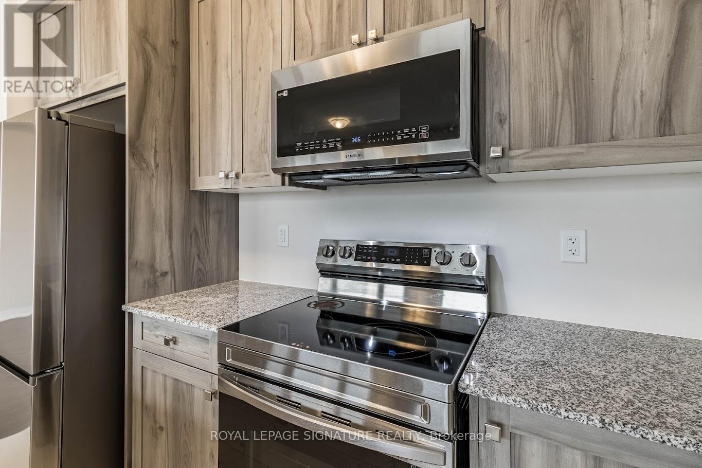 56 Freedom Crescent, Hamilton, Ontario  L0R 1W0 - Photo 13 - X12473741