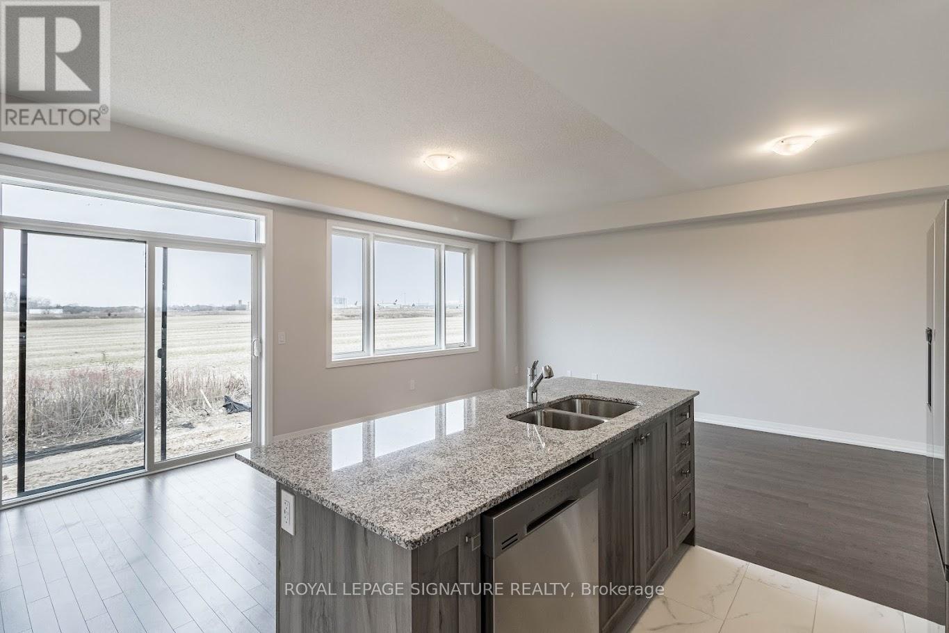 56 Freedom Crescent, Hamilton, Ontario  L0R 1W0 - Photo 14 - X12473741