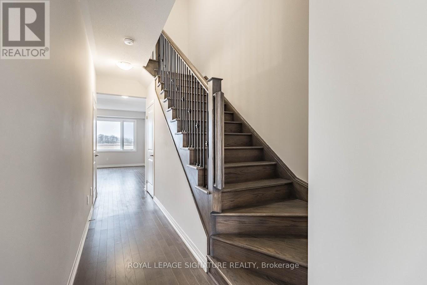 56 Freedom Crescent, Hamilton, Ontario  L0R 1W0 - Photo 6 - X12473741