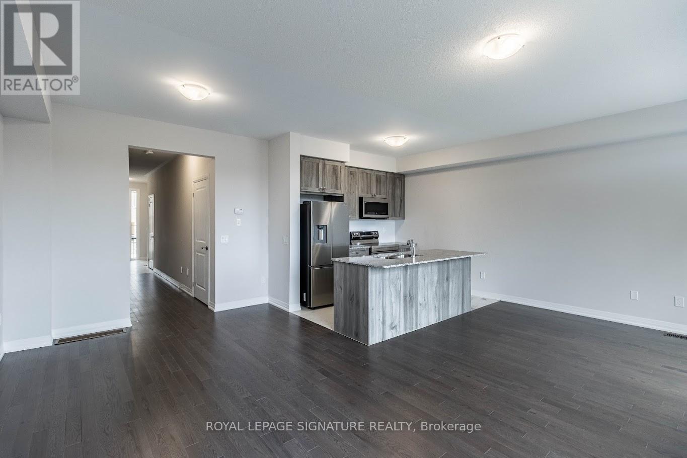 56 Freedom Crescent, Hamilton, Ontario  L0R 1W0 - Photo 8 - X12473741