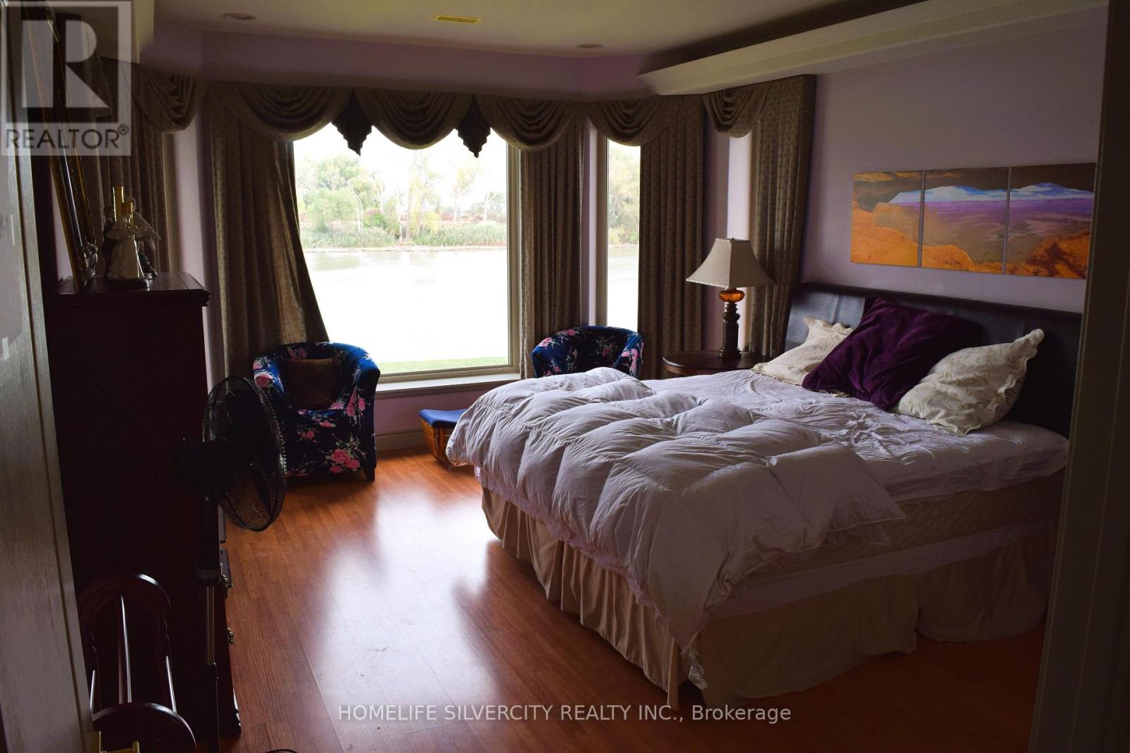 21000 Admiral Drive, Lakeshore, Ontario  N0P 2L0 - Photo 15 - X12429962