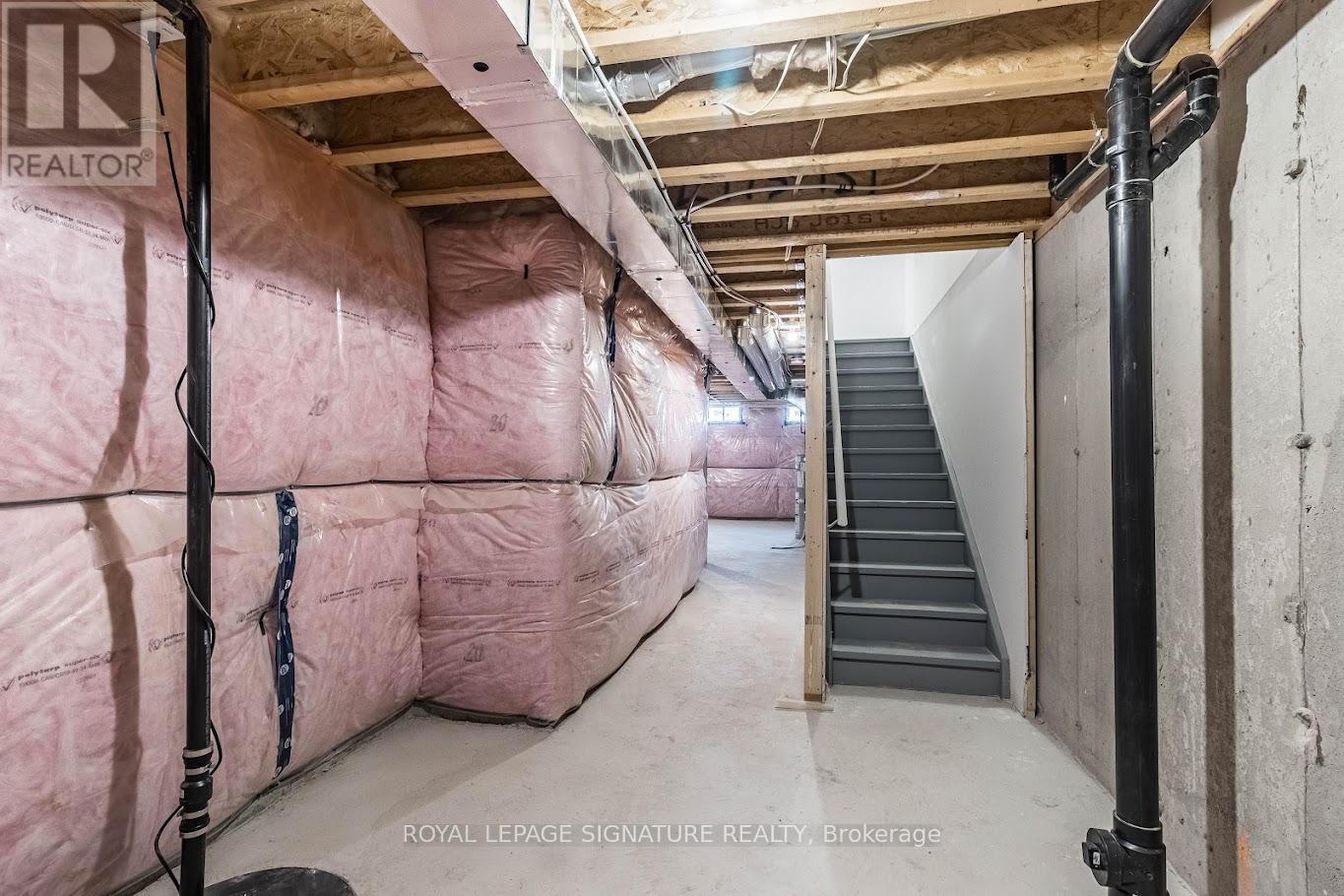 56 Freedom Crescent, Hamilton, Ontario  L0R 1W0 - Photo 42 - X12473741