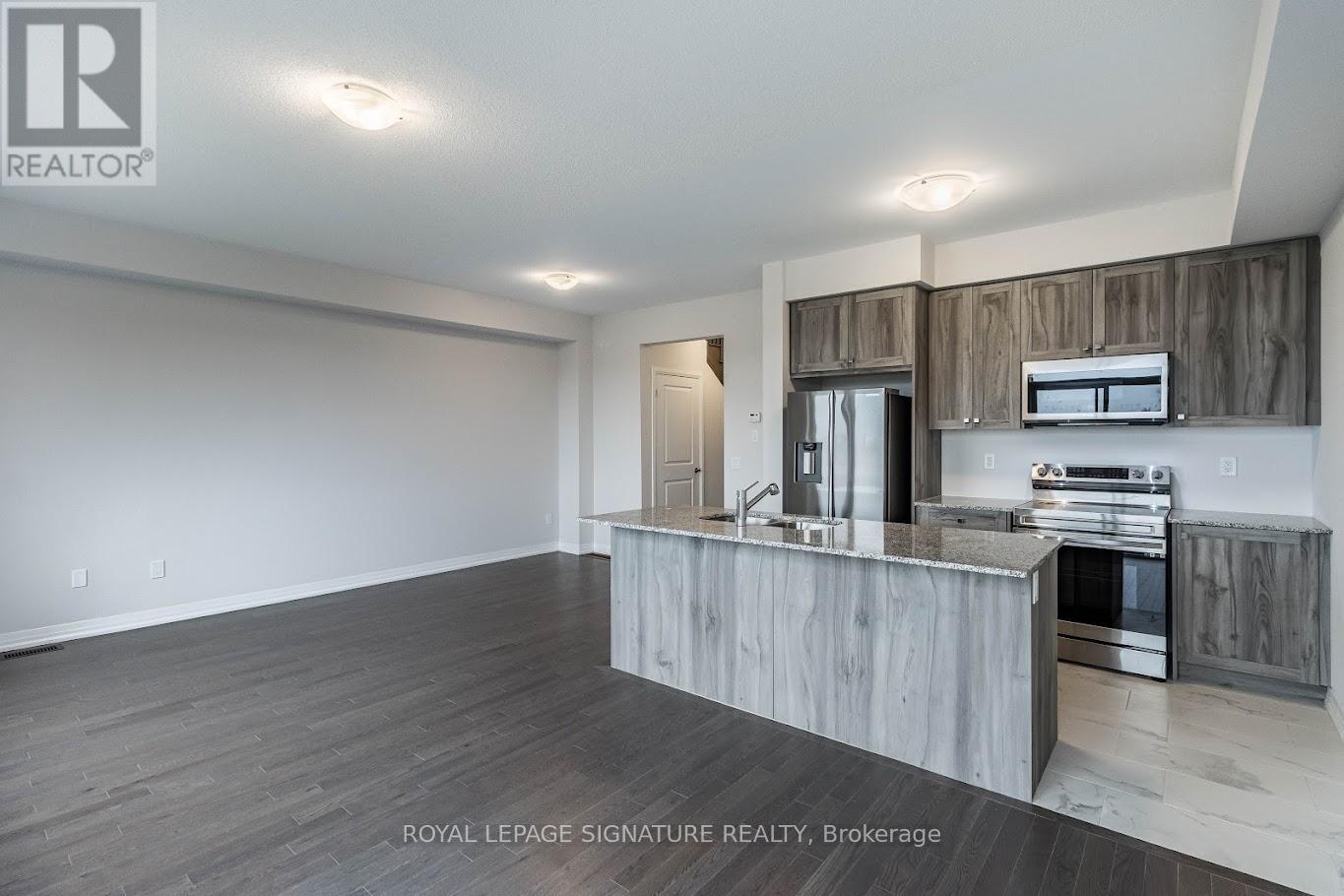 56 Freedom Crescent, Hamilton, Ontario  L0R 1W0 - Photo 9 - X12473741