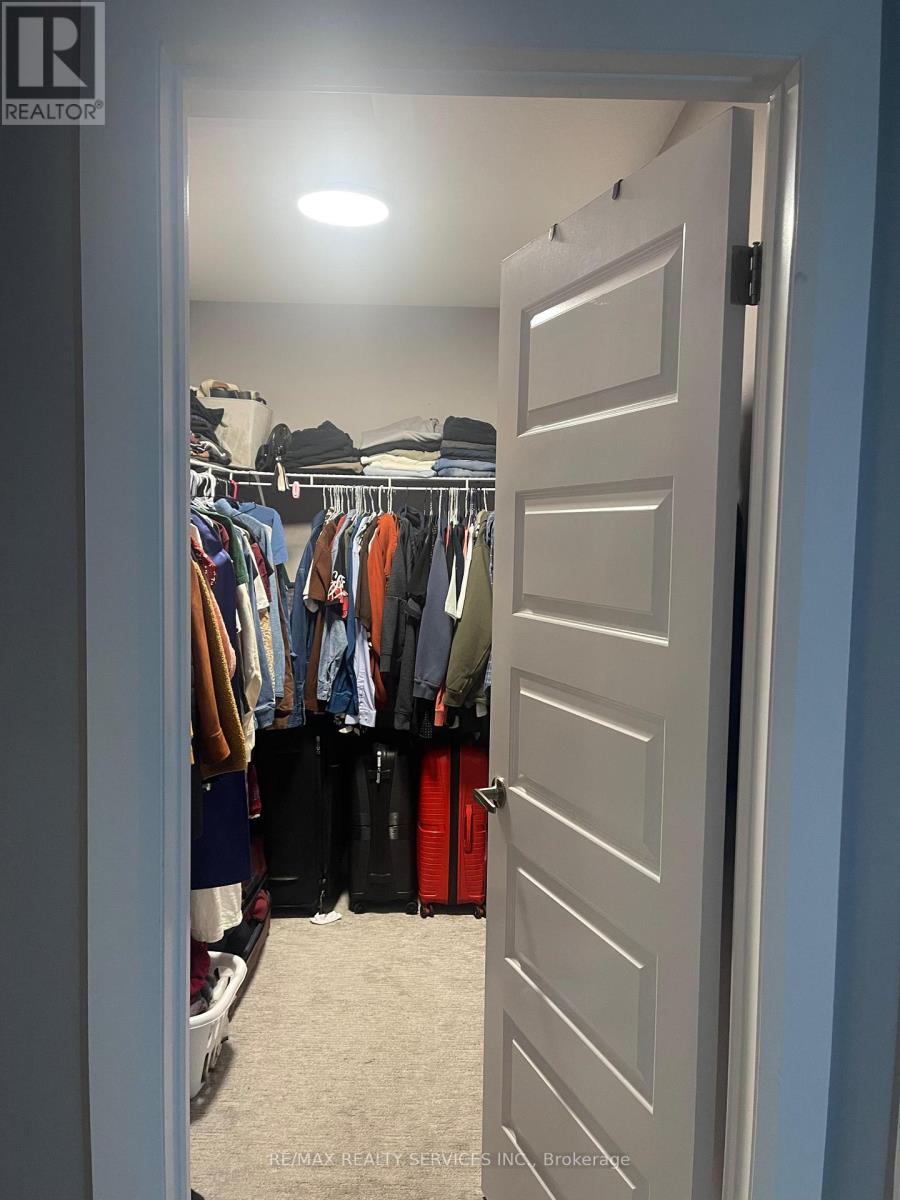 1573 Dylan Street, London East, Ontario  N5V 5J3 - Photo 12 - X12484326