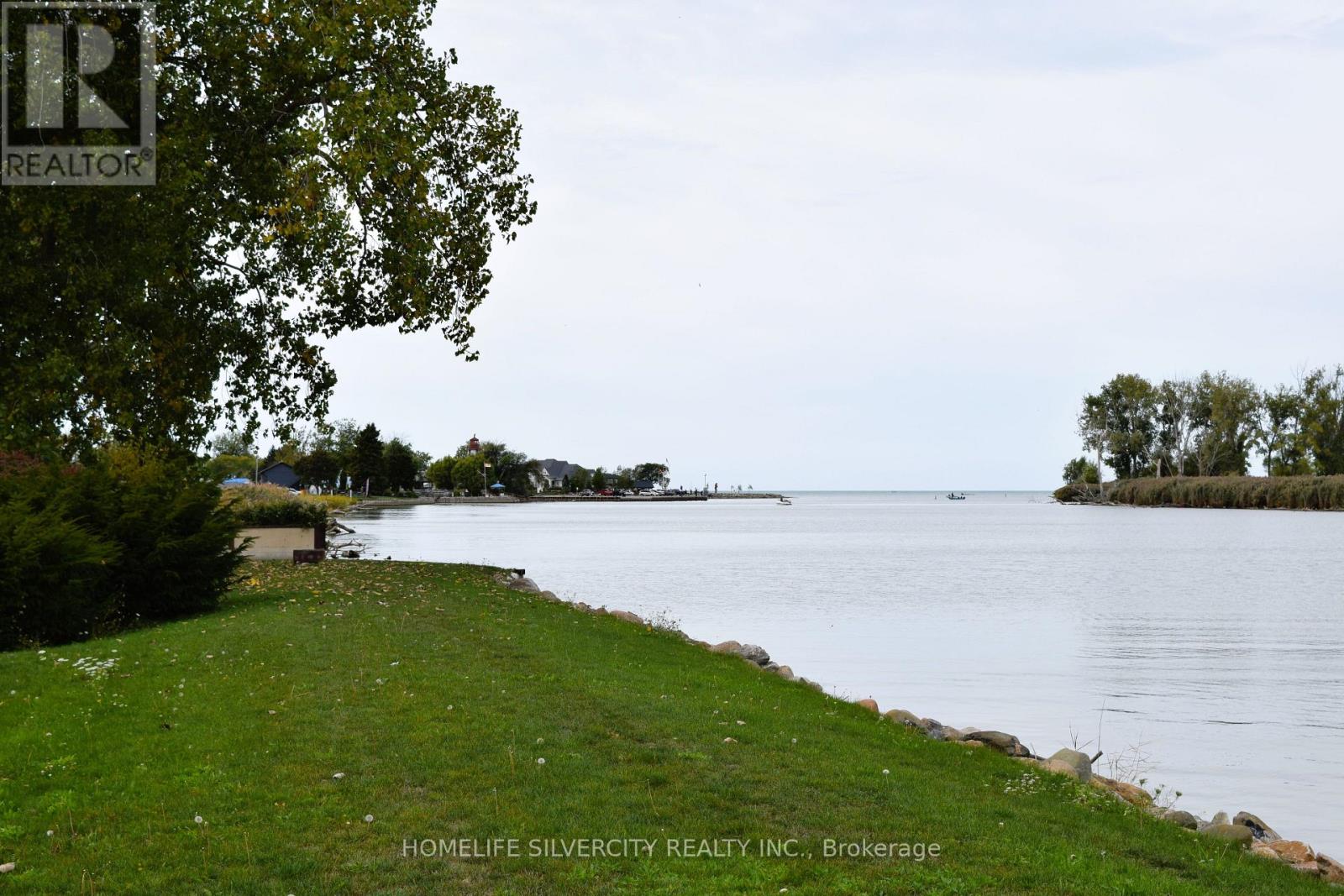 21000 Admiral Drive, Lakeshore, Ontario  N0P 2L0 - Photo 36 - X12429962