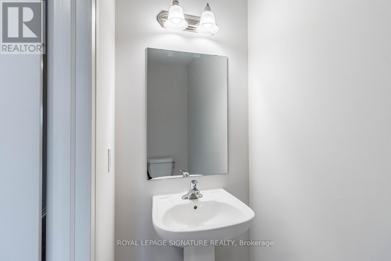 56 Freedom Crescent, Hamilton, Ontario  L0R 1W0 - Photo 17 - X12473741