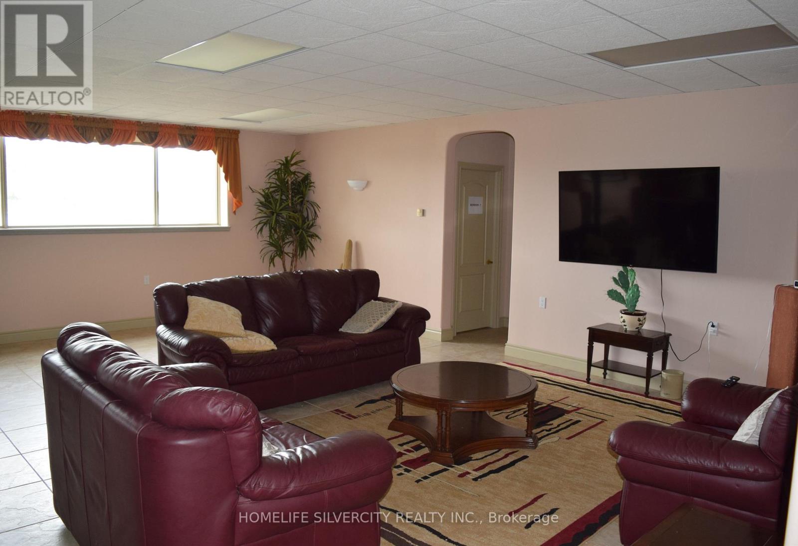 21000 Admiral Drive, Lakeshore, Ontario  N0P 2L0 - Photo 28 - X12429962