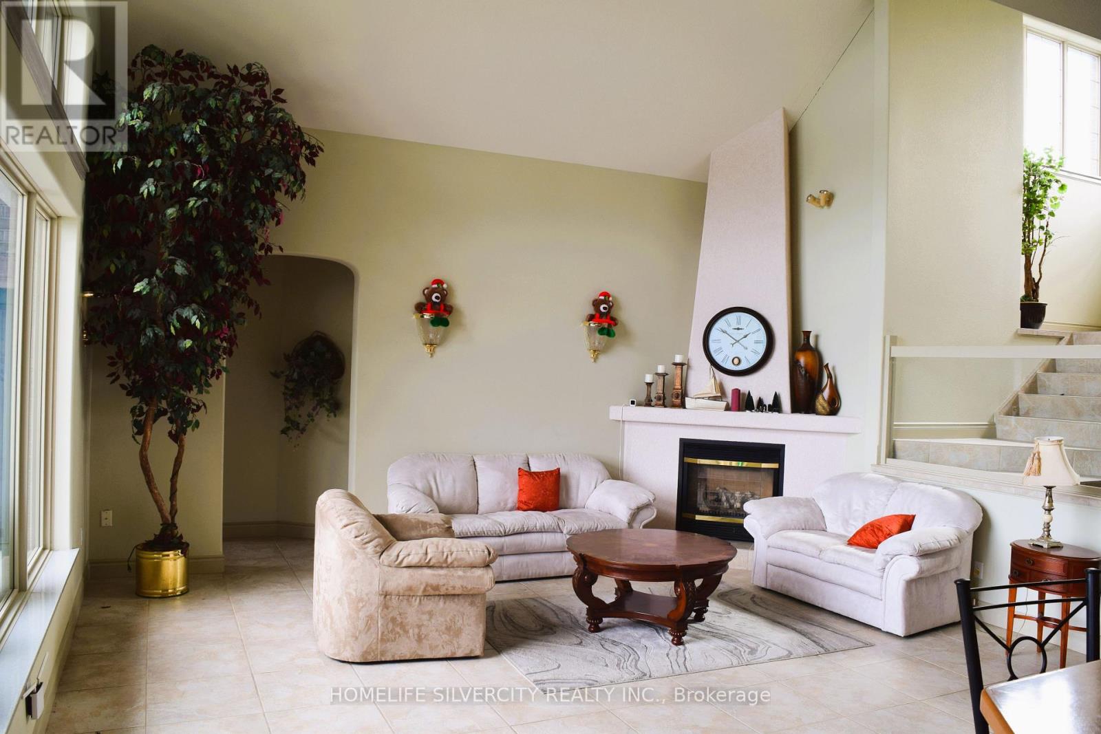 21000 Admiral Drive, Lakeshore, Ontario  N0P 2L0 - Photo 11 - X12429962