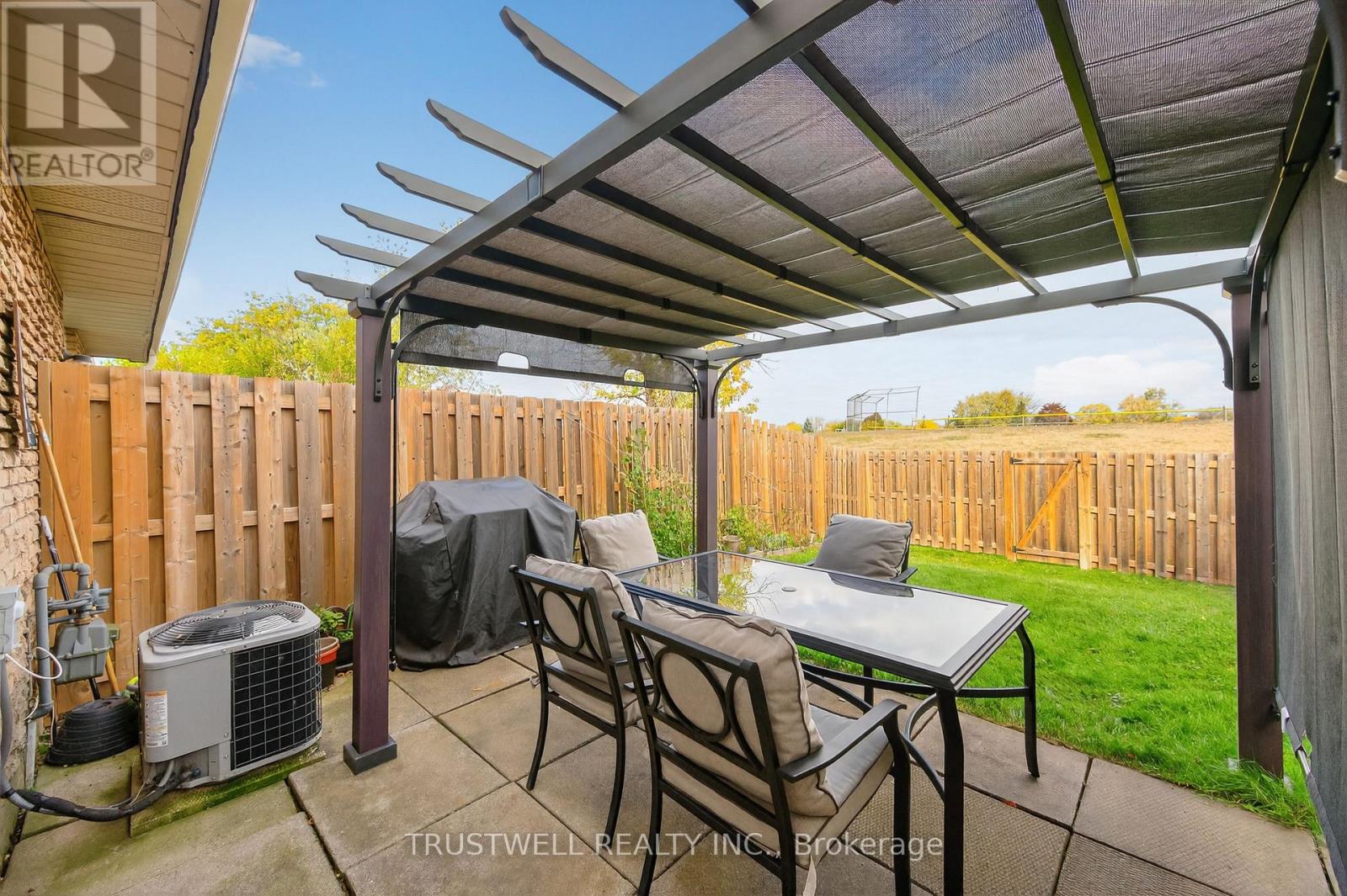 26 - 131 Rockwood Avenue, St. Catharines, Ontario  L2P 3K4 - Photo 18 - X12486874