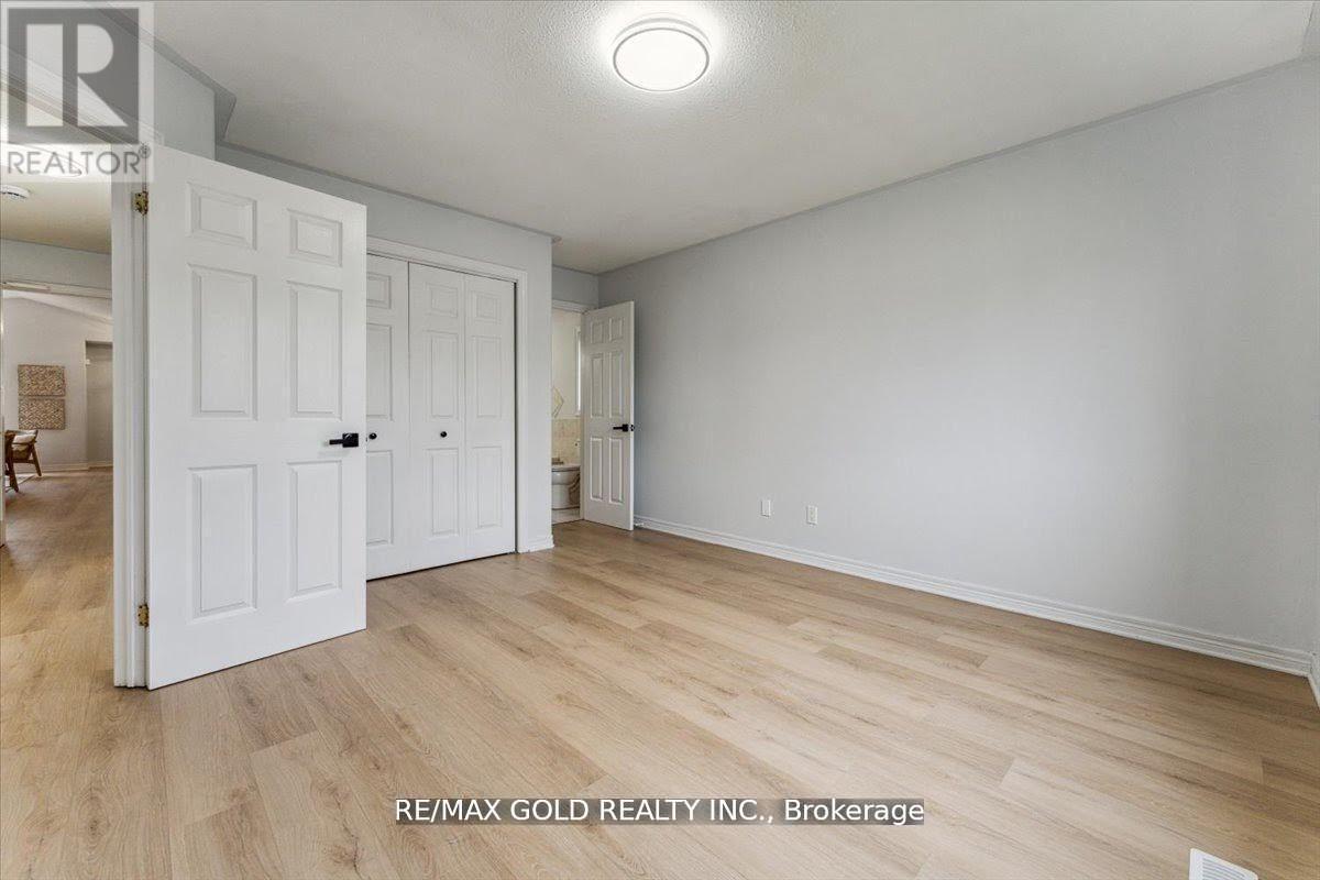 8163 Harvest Crescent, Niagara Falls, Ontario  L2H 3G4 - Photo 27 - X12487639