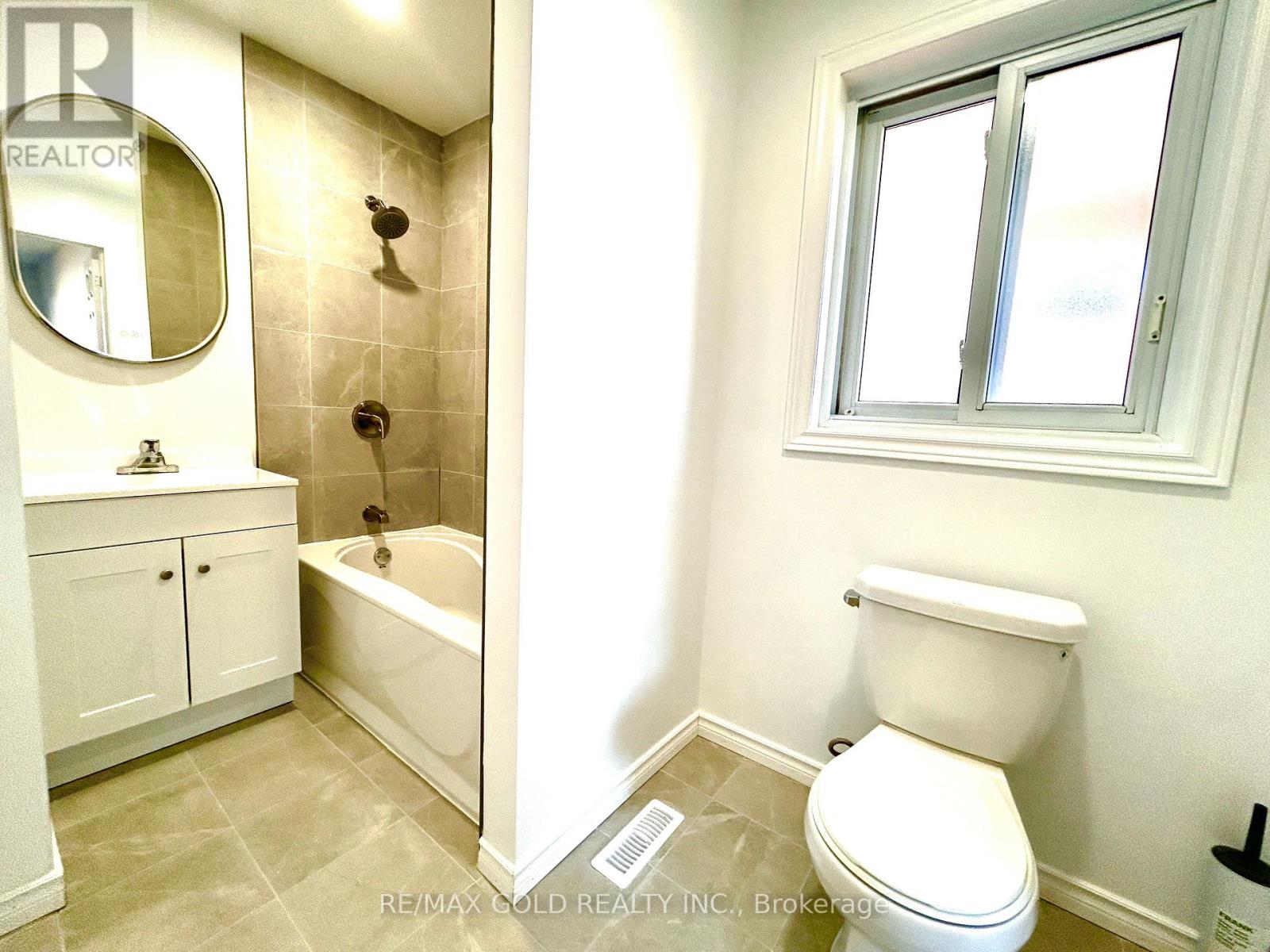 8163 Harvest Crescent, Niagara Falls, Ontario  L2H 3G4 - Photo 17 - X12487639