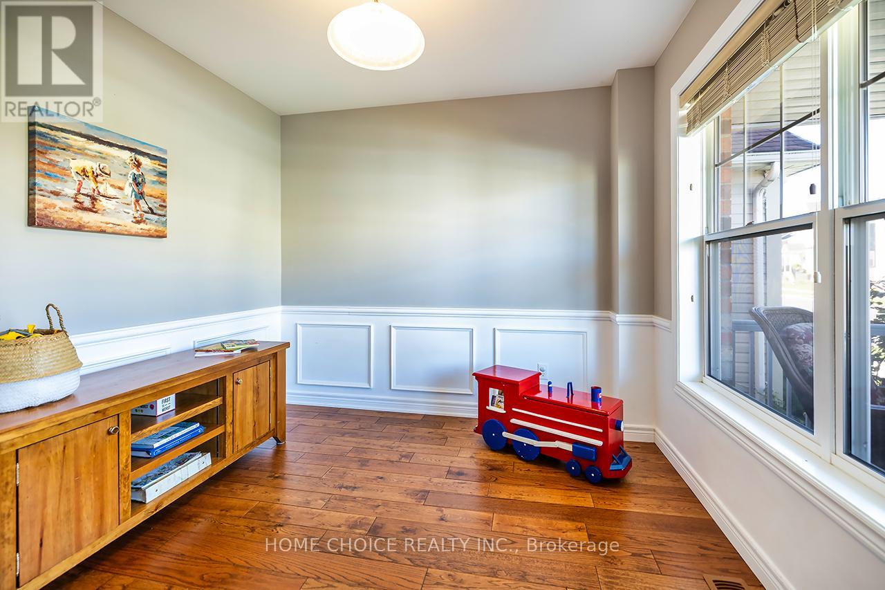 912 Broadway Boulevard, Peterborough, Ontario  K9H 0G8 - Photo 17 - X12487154