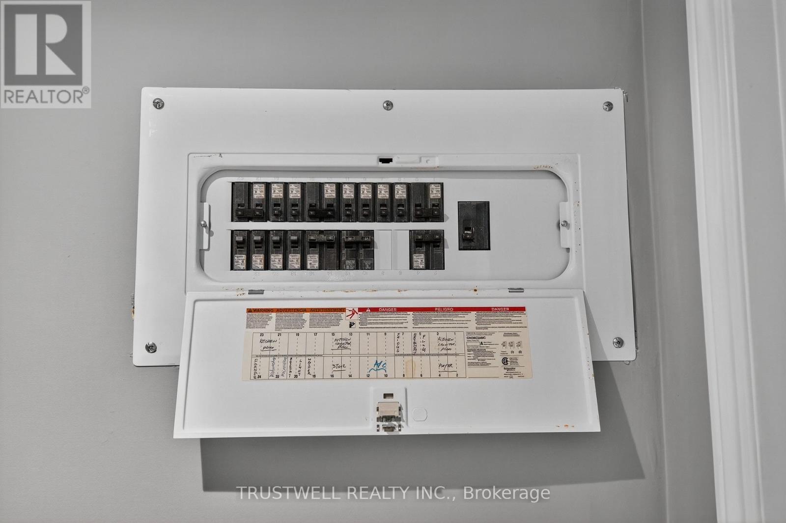 26 - 131 Rockwood Avenue, St. Catharines, Ontario  L2P 3K4 - Photo 25 - X12486874