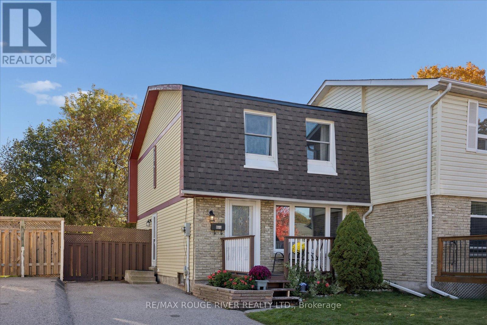 695 HILLCROFT STREET, Oshawa, Ontario