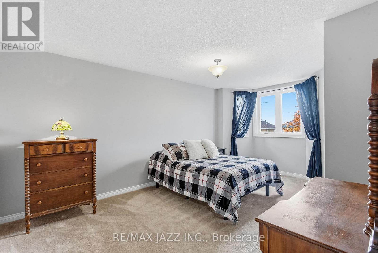 37 Woodcock Avenue, Ajax, Ontario  L1T 4J5 - Photo 28 - E12488400