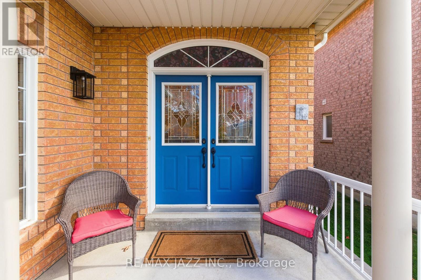 37 Woodcock Avenue, Ajax, Ontario  L1T 4J5 - Photo 4 - E12488400