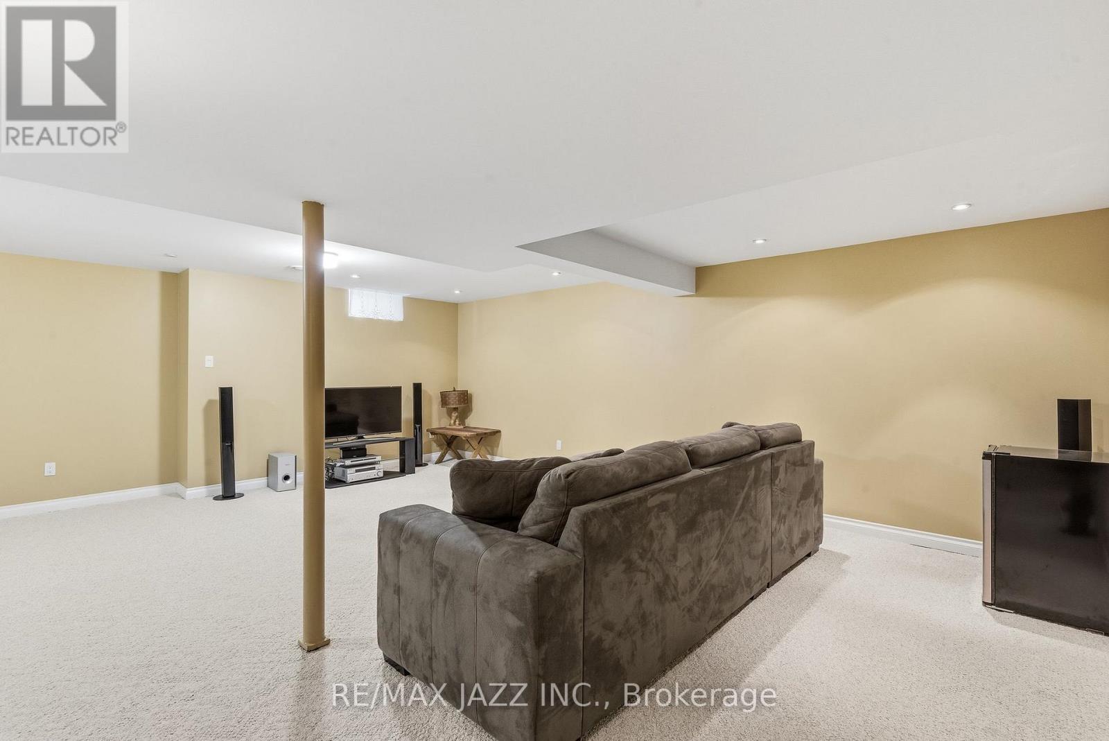 37 Woodcock Avenue, Ajax, Ontario  L1T 4J5 - Photo 40 - E12488400