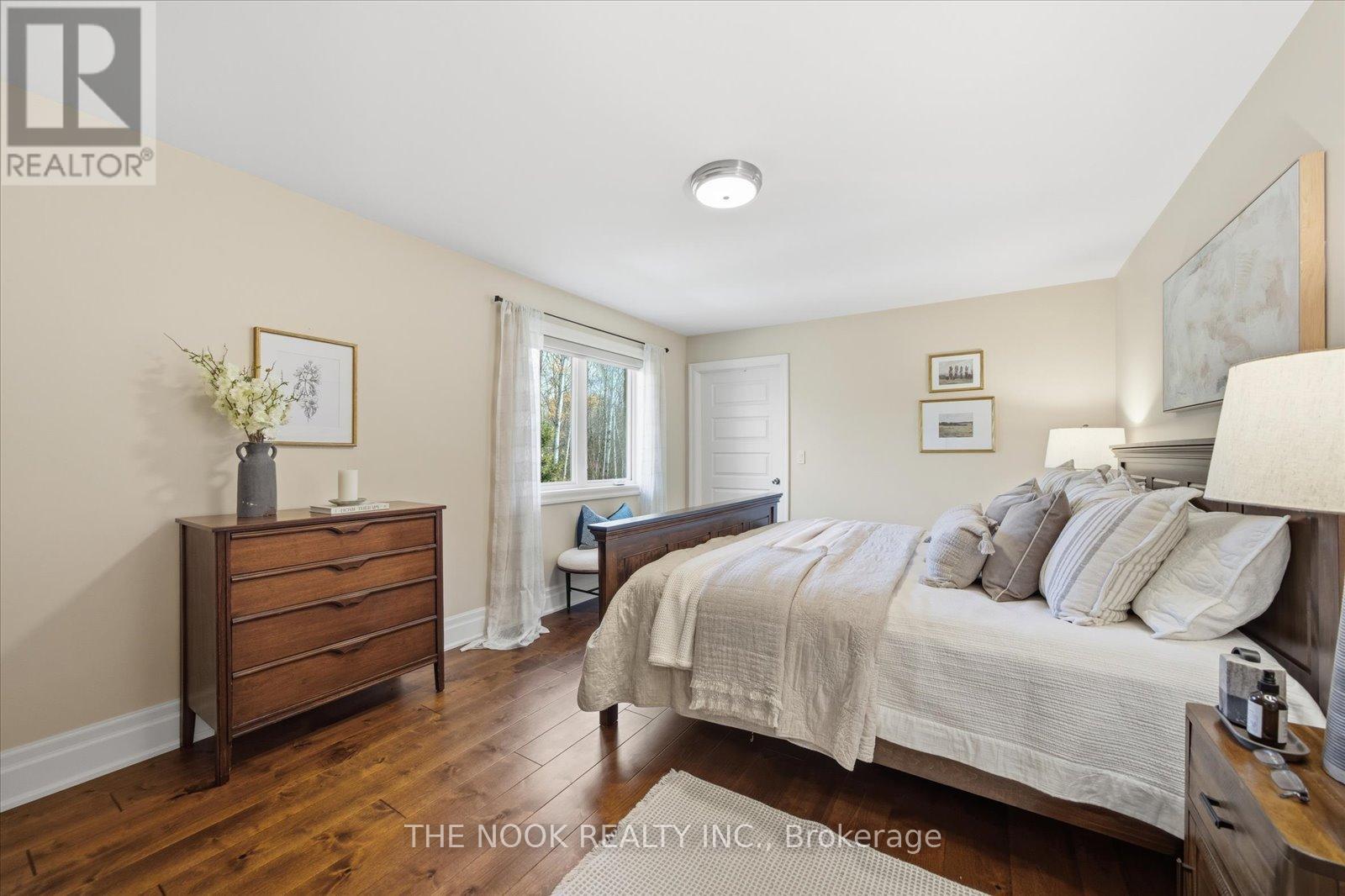 9525 Old Homestead Road, Georgina, Ontario L0E 1N0 - Photo 13 - N12487810